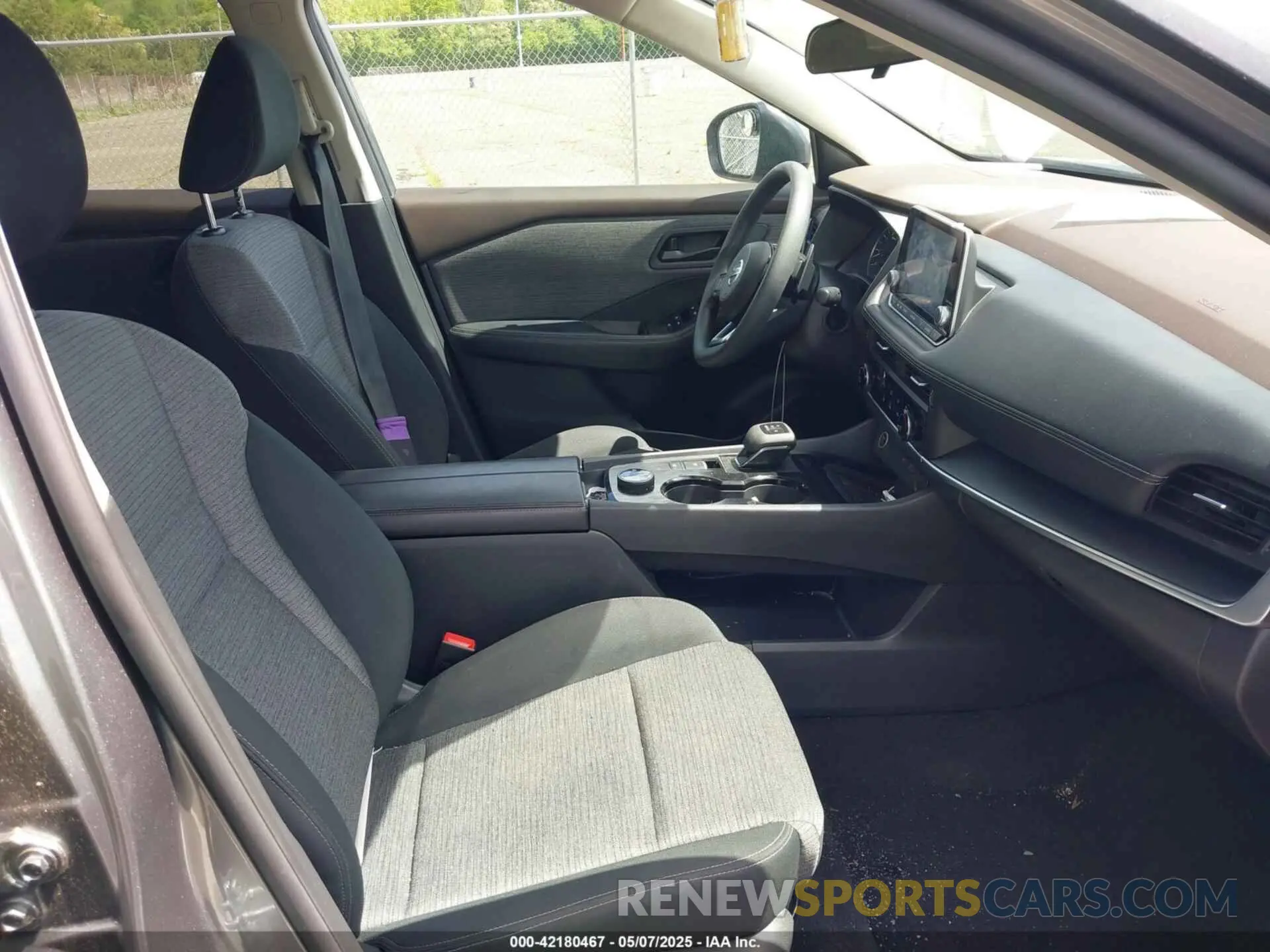 5 fotografías del automóvil dañado 5N1AT3AB2MC688421 NISSAN ROGUE 2021