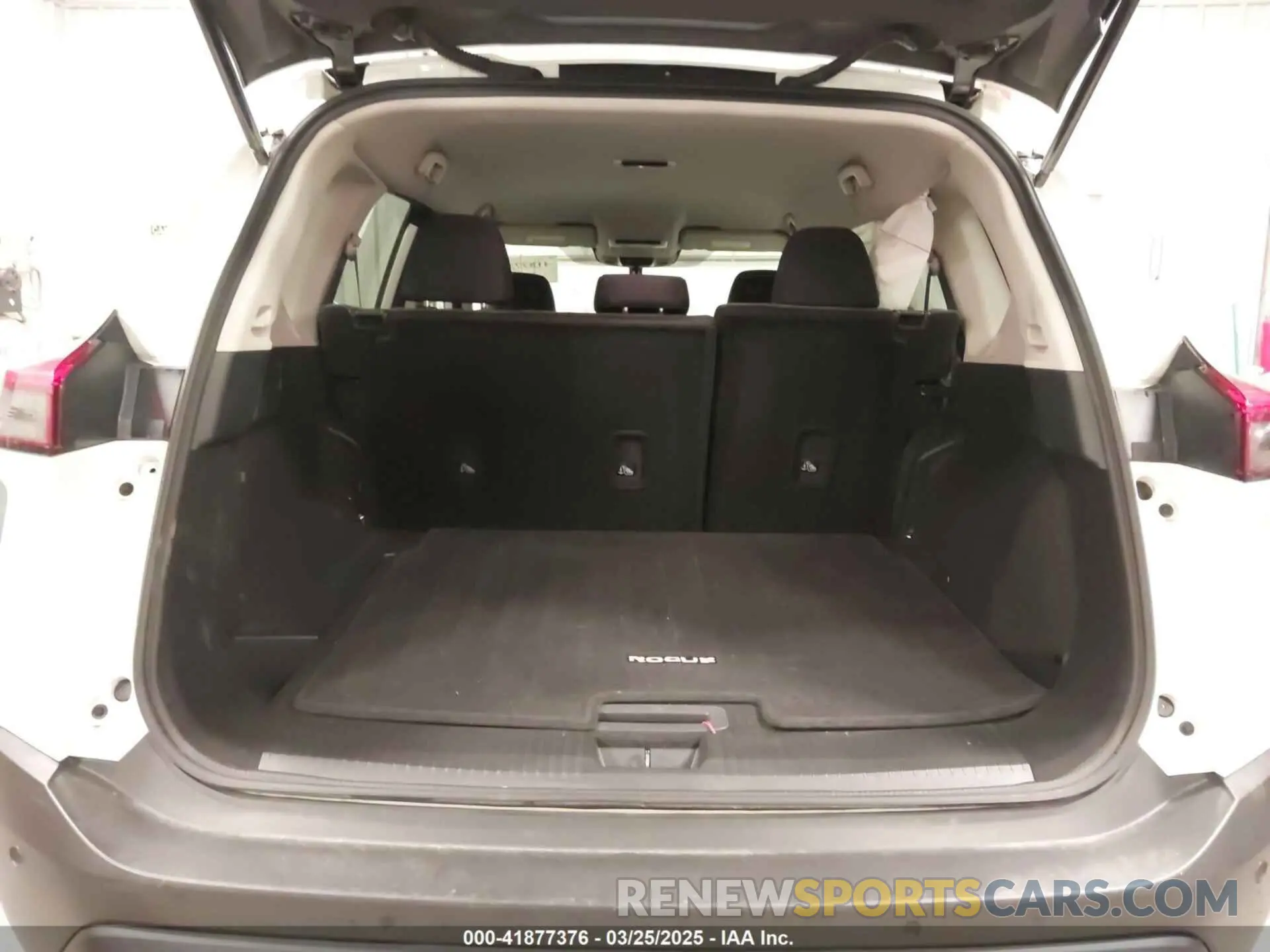 18 fotografías del automóvil dañado 5N1AT3AB8MC811980 NISSAN ROGUE 2021