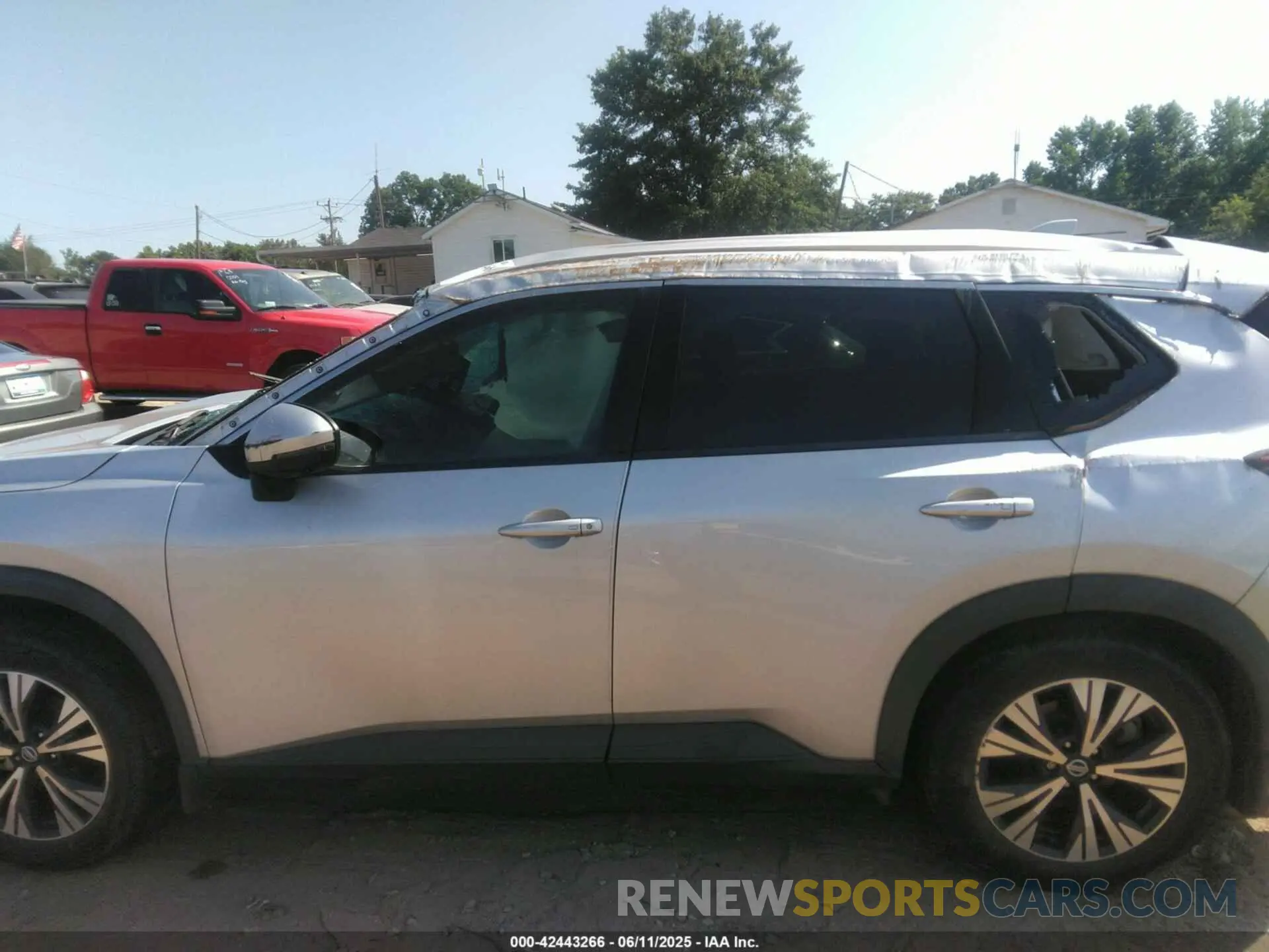 13 fotografías del automóvil dañado 5N1AT3BA0MC709062 NISSAN ROGUE 2021