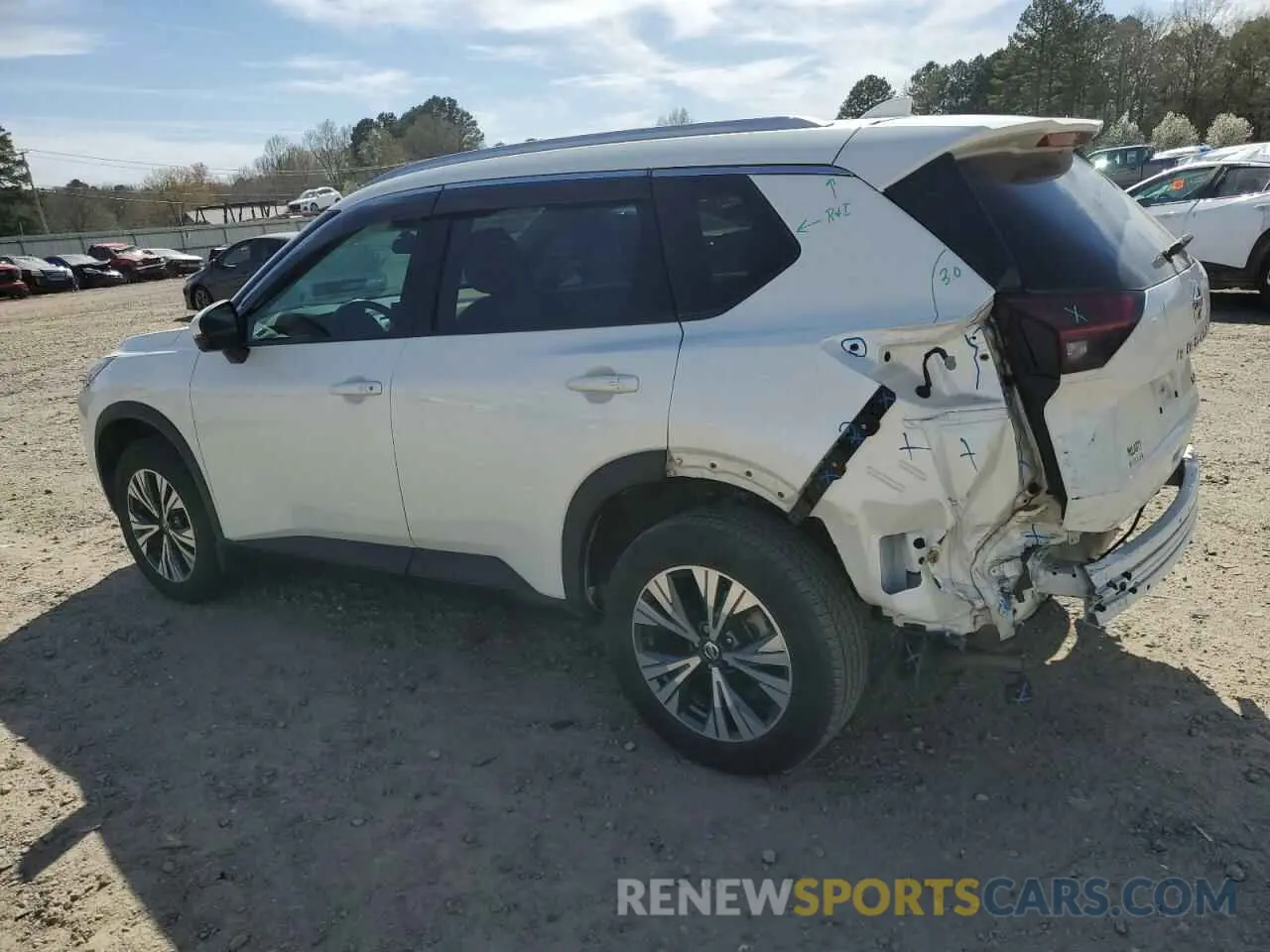 2 fotografías del automóvil dañado 5N1AT3BA0MC720045 NISSAN ROGUE 2021
