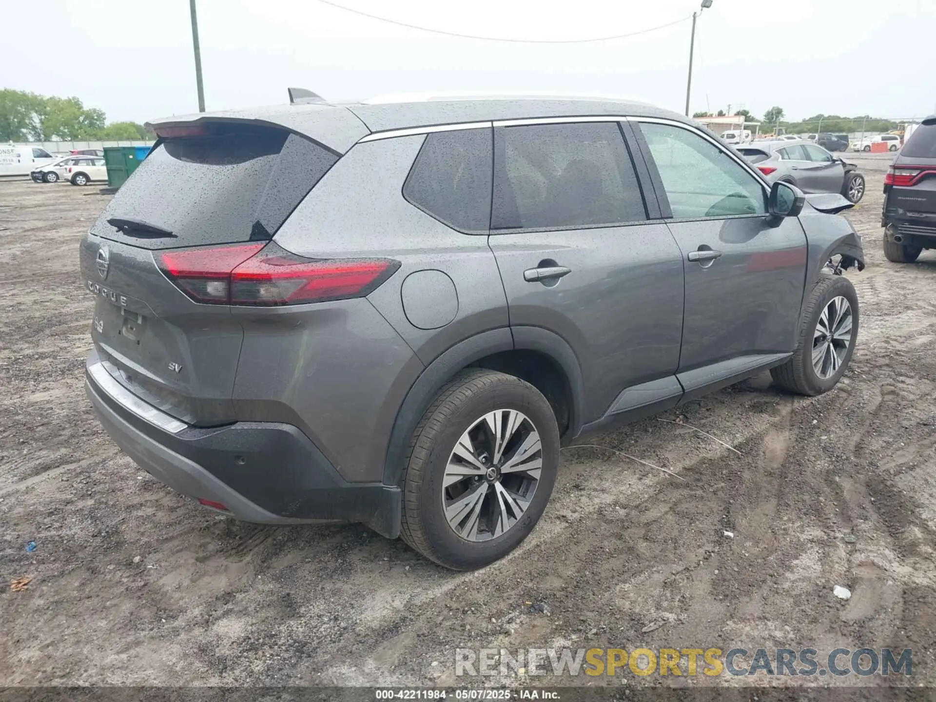 4 fotografías del automóvil dañado 5N1AT3BA0MC813406 NISSAN ROGUE 2021