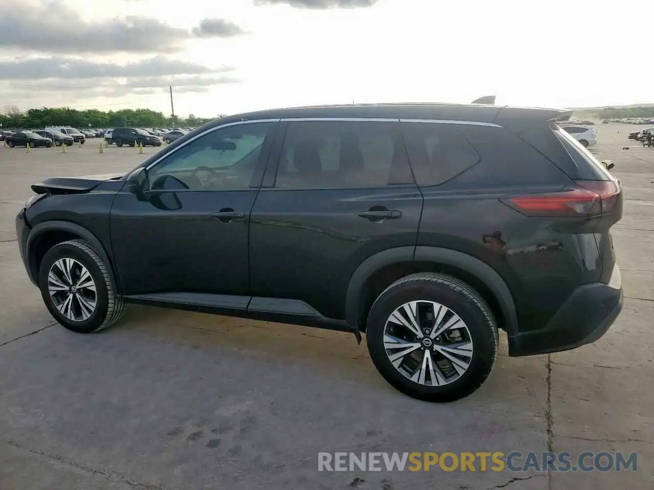 2 fotografías del automóvil dañado 5N1AT3BA0MC833199 NISSAN ROGUE 2021