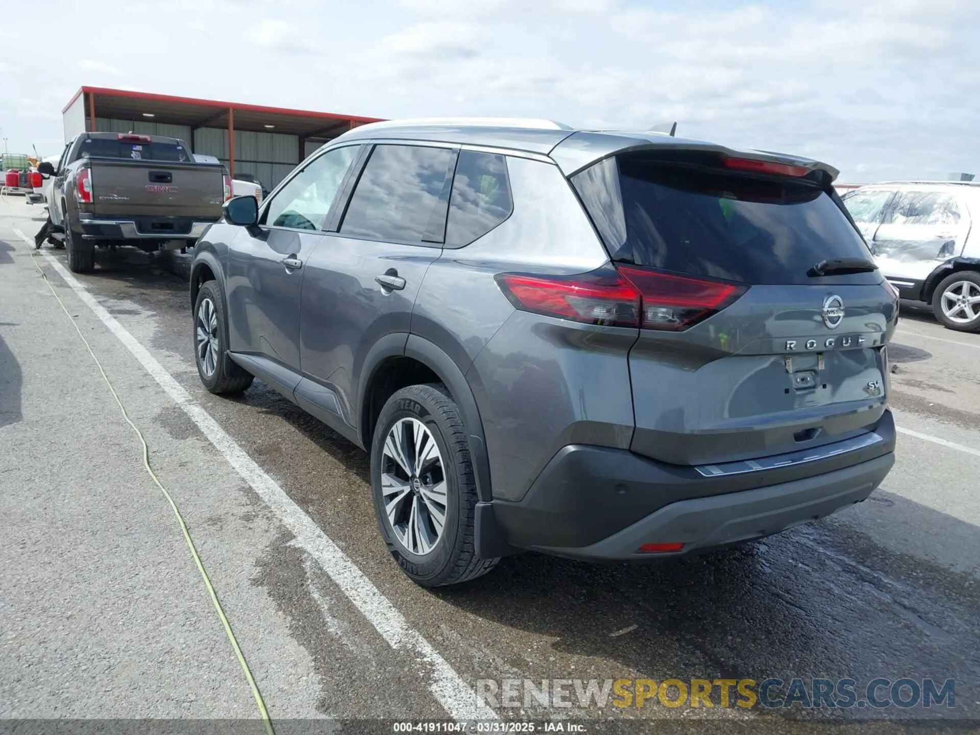 3 fotografías del automóvil dañado 5N1AT3BA1MC672278 NISSAN ROGUE 2021