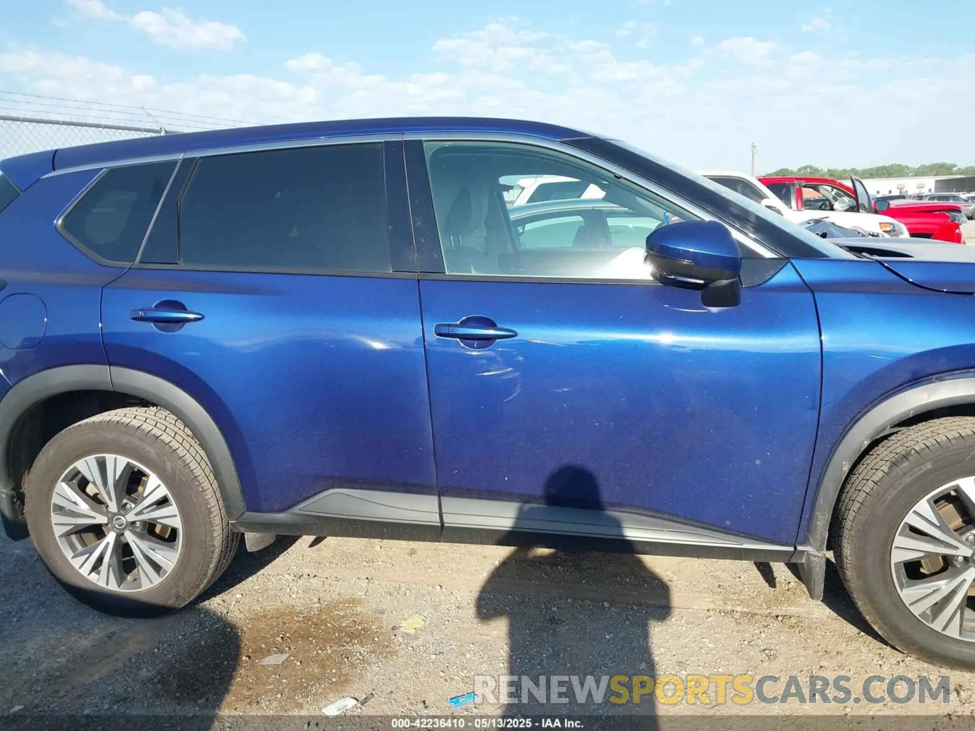 13 fotografías del automóvil dañado 5N1AT3BA1MC796874 NISSAN ROGUE 2021