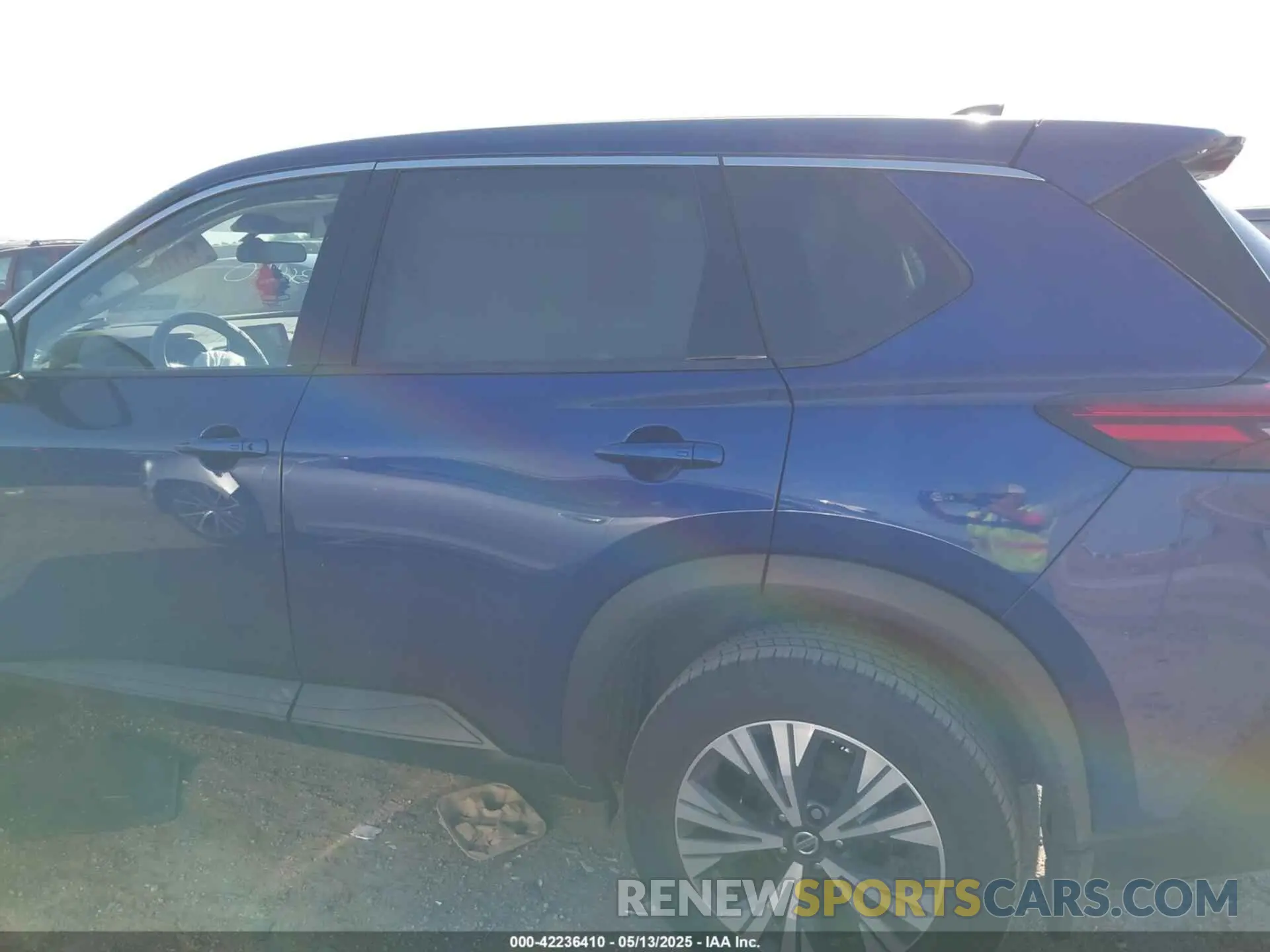 14 fotografías del automóvil dañado 5N1AT3BA1MC796874 NISSAN ROGUE 2021