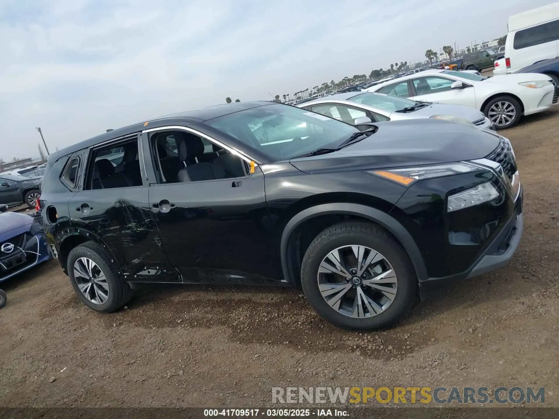 14 fotografías del automóvil dañado 5N1AT3BA2MC727742 NISSAN ROGUE 2021