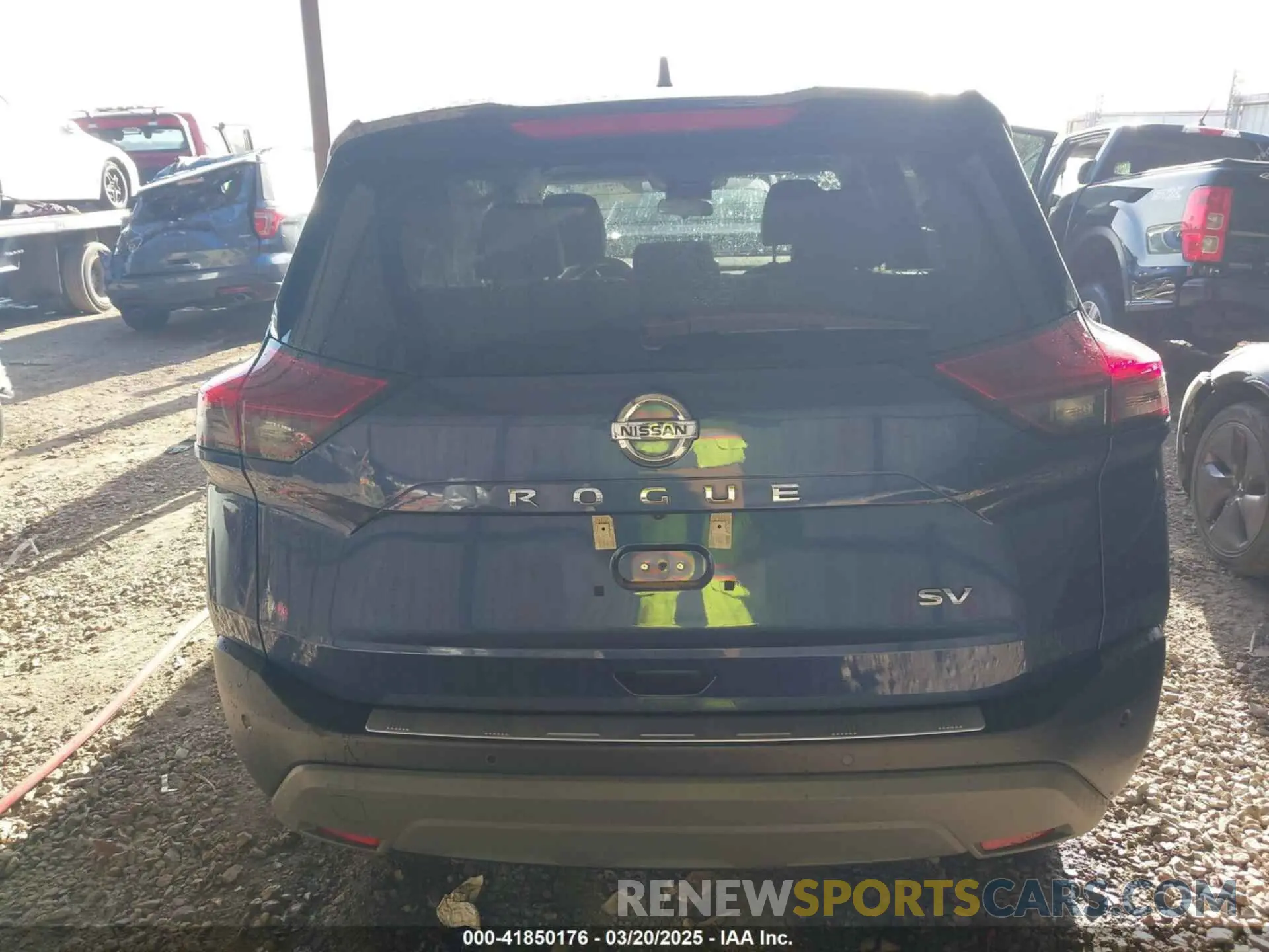 16 fotografías del automóvil dañado 5N1AT3BA2MC784863 NISSAN ROGUE 2021