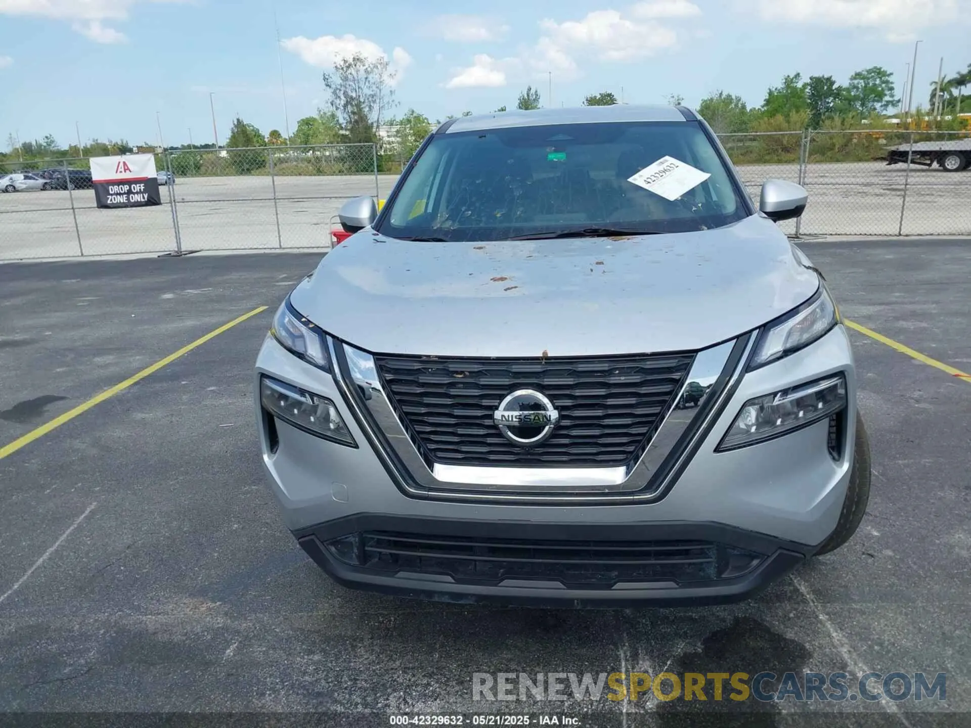 12 fotografías del automóvil dañado 5N1AT3BA2MC818462 NISSAN ROGUE 2021