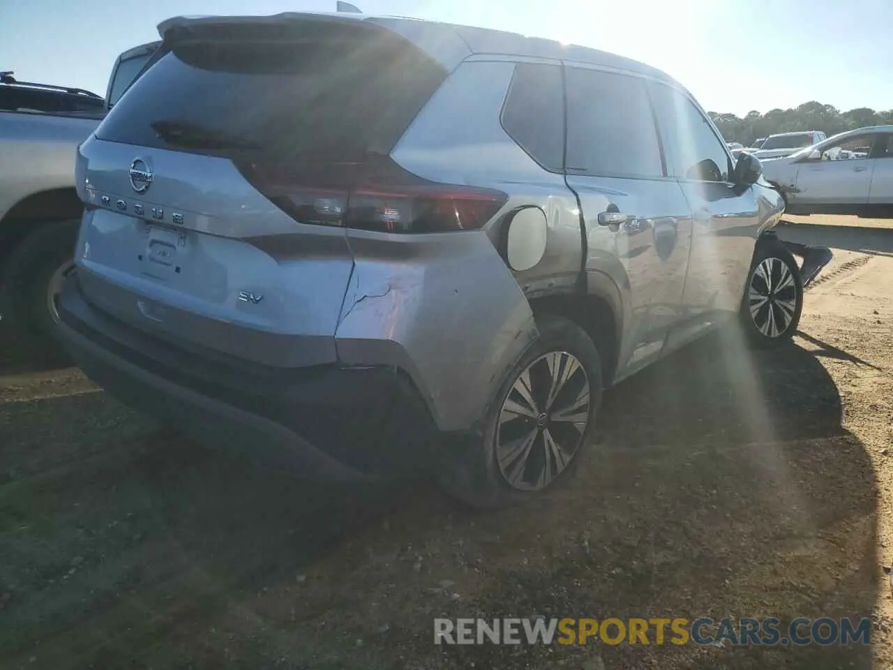 3 fotografías del automóvil dañado 5N1AT3BA3MC705037 NISSAN ROGUE 2021