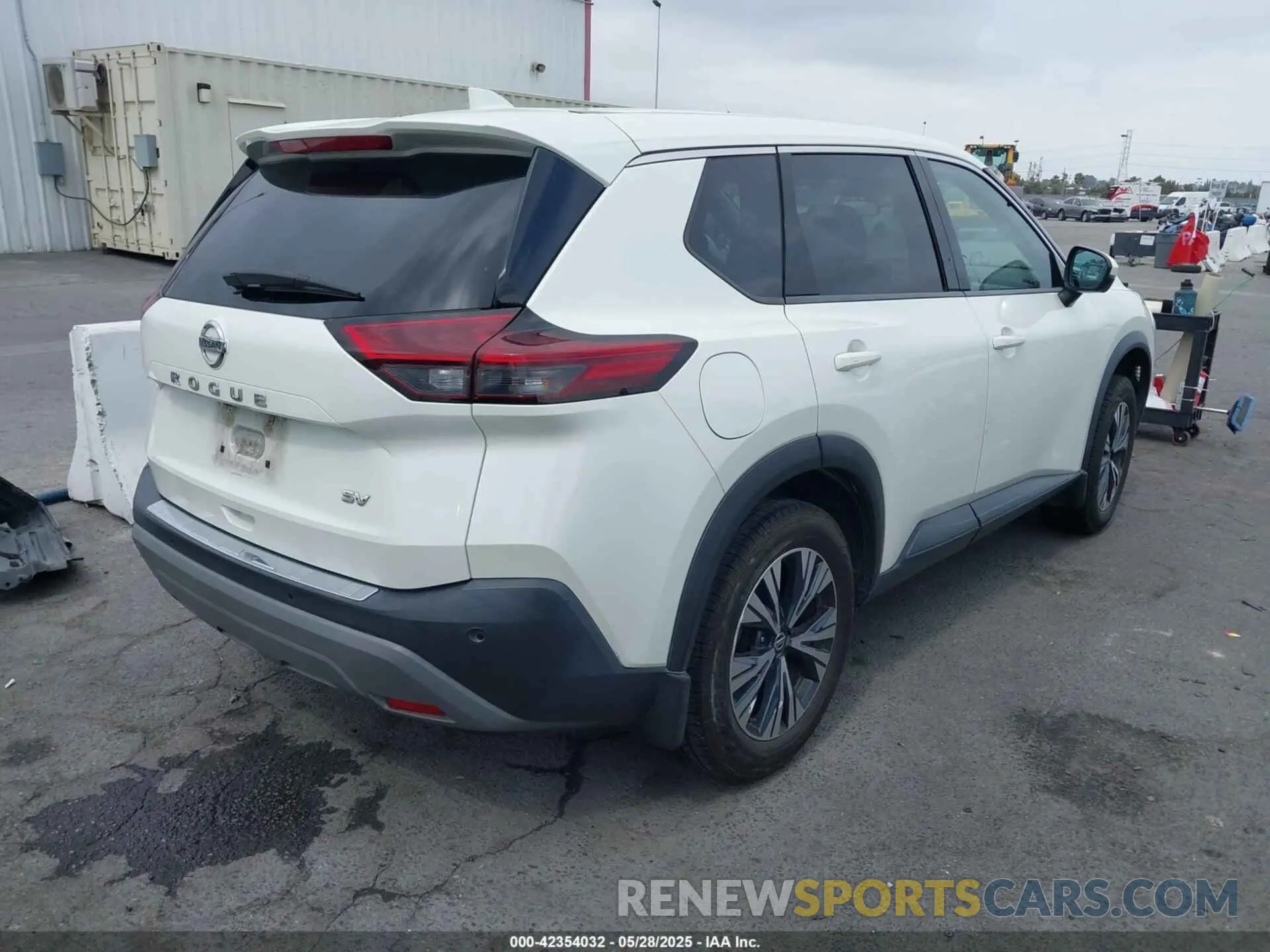 4 fotografías del automóvil dañado 5N1AT3BA3MC777081 NISSAN ROGUE 2021