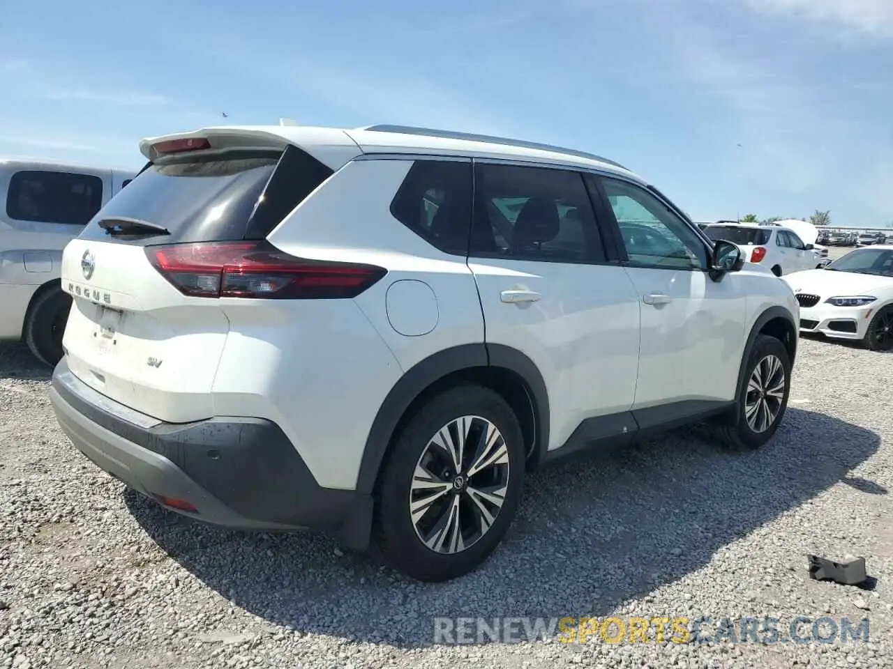 3 fotografías del automóvil dañado 5N1AT3BA3MC792048 NISSAN ROGUE 2021