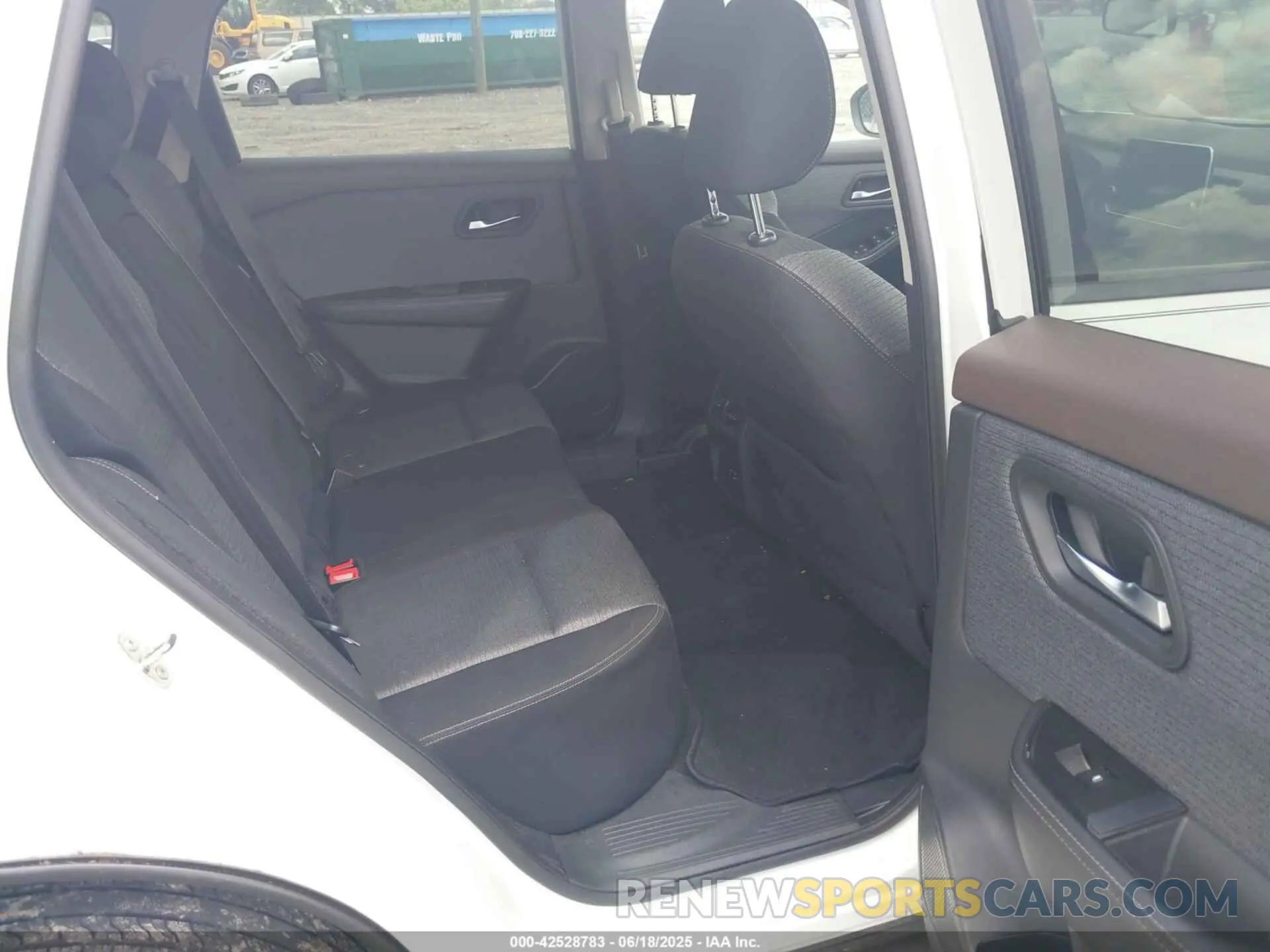 8 fotografías del automóvil dañado 5N1AT3BA4MC695263 NISSAN ROGUE 2021