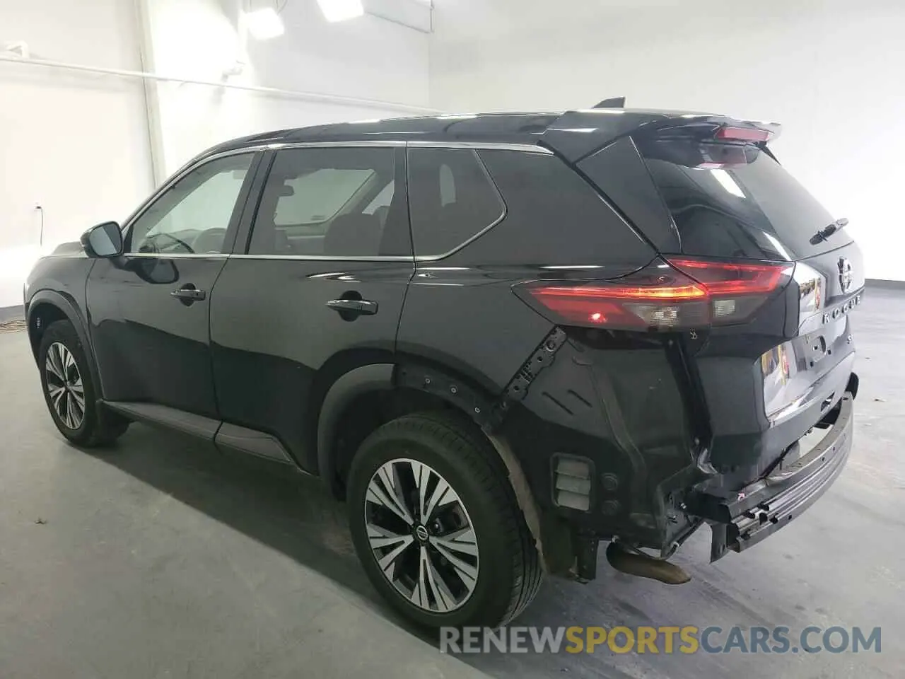 2 fotografías del automóvil dañado 5N1AT3BA4MC751170 NISSAN ROGUE 2021