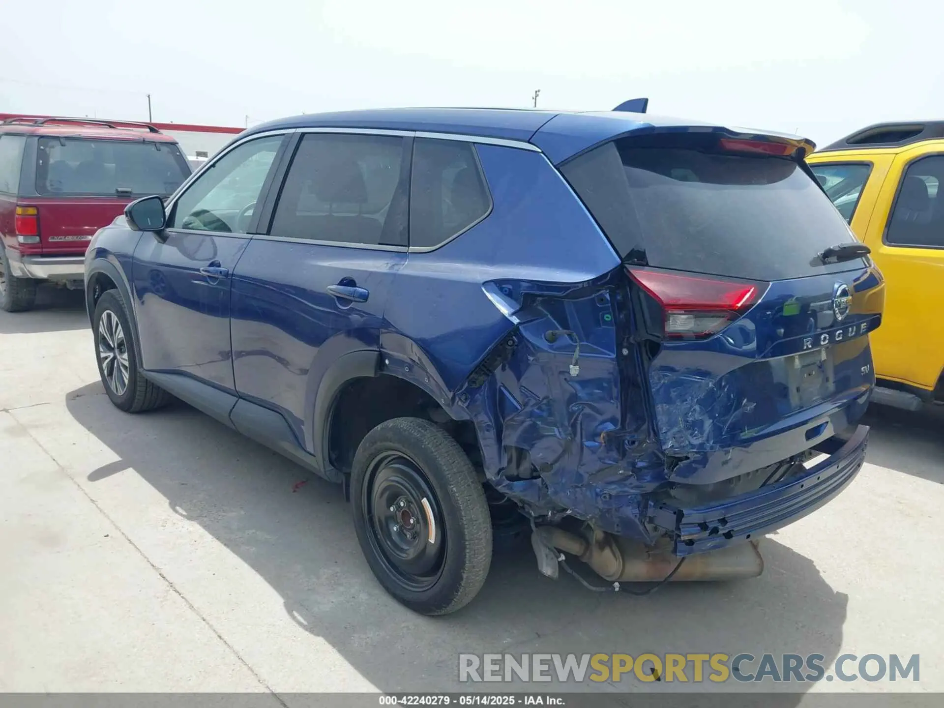 3 fotografías del automóvil dañado 5N1AT3BA4MC762346 NISSAN ROGUE 2021