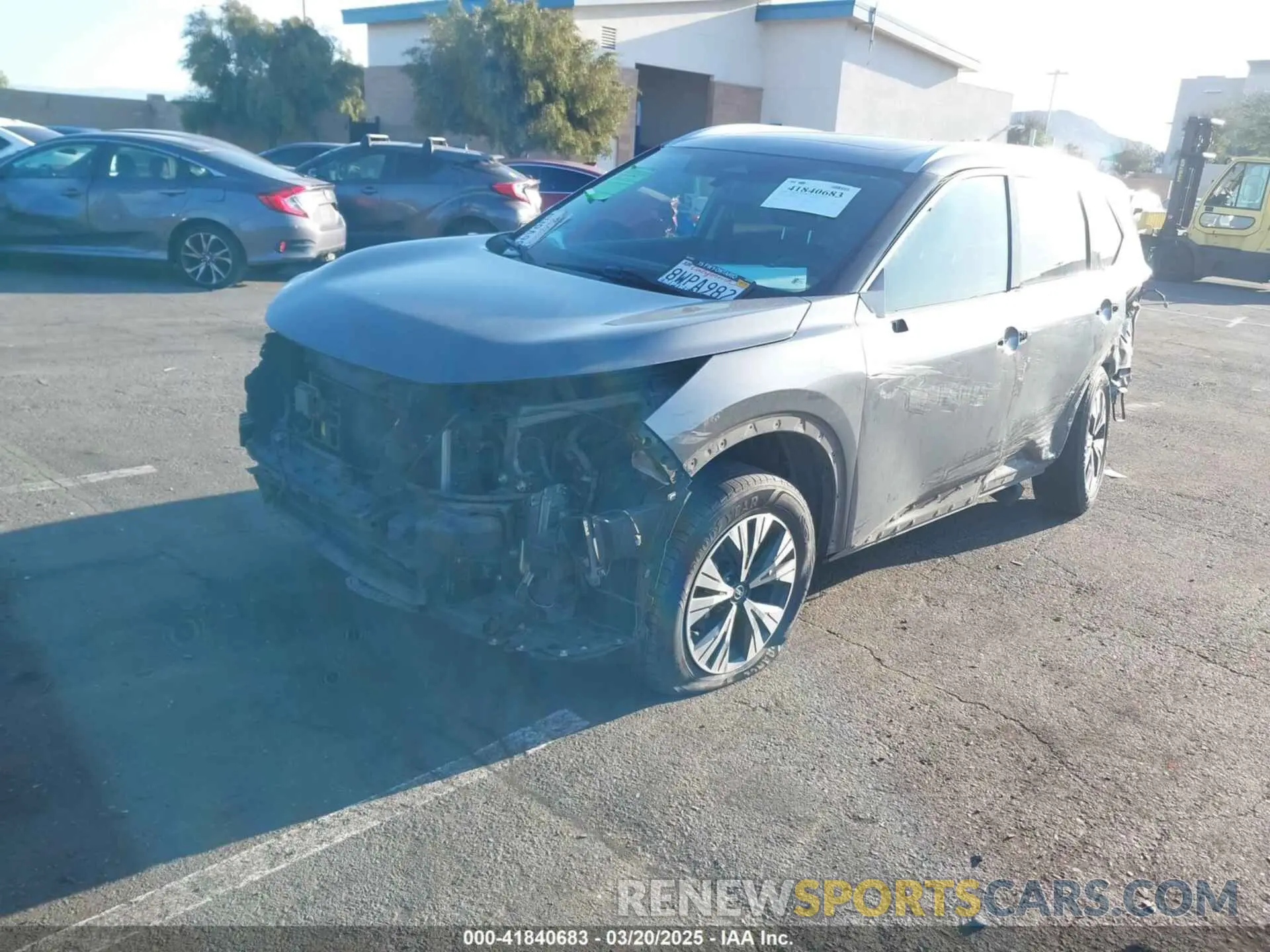 2 fotografías del automóvil dañado 5N1AT3BA5MC766020 NISSAN ROGUE 2021