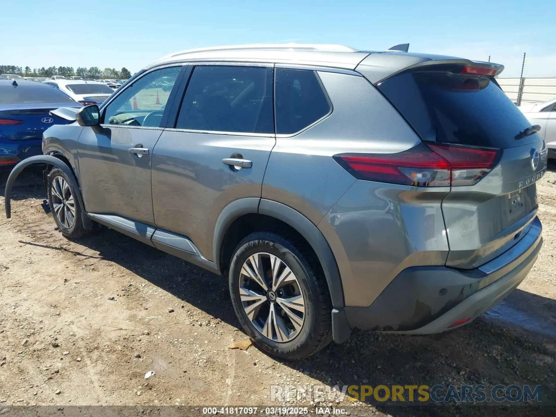 3 fotografías del automóvil dañado 5N1AT3BA6MC797924 NISSAN ROGUE 2021