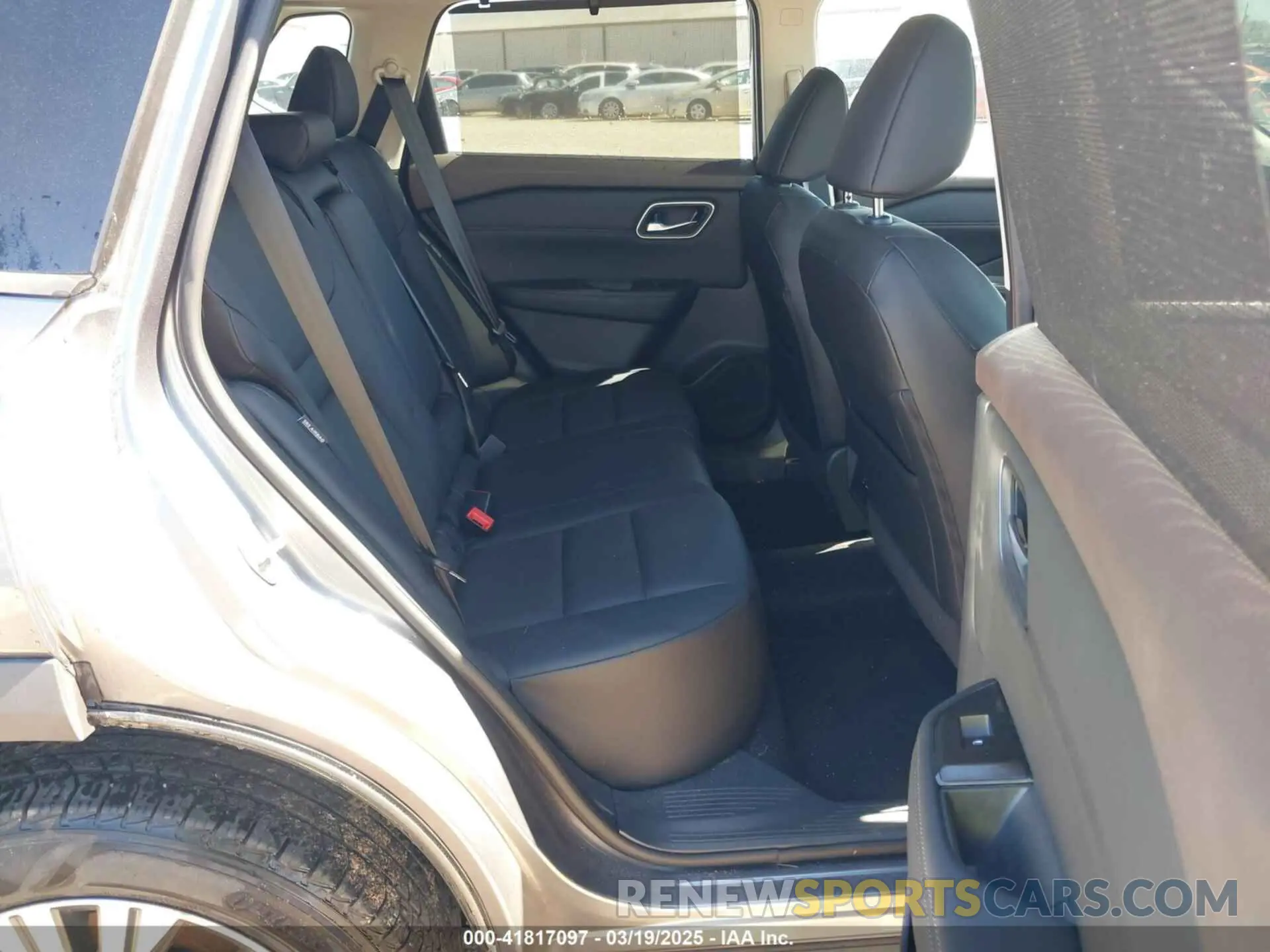 8 fotografías del automóvil dañado 5N1AT3BA6MC797924 NISSAN ROGUE 2021