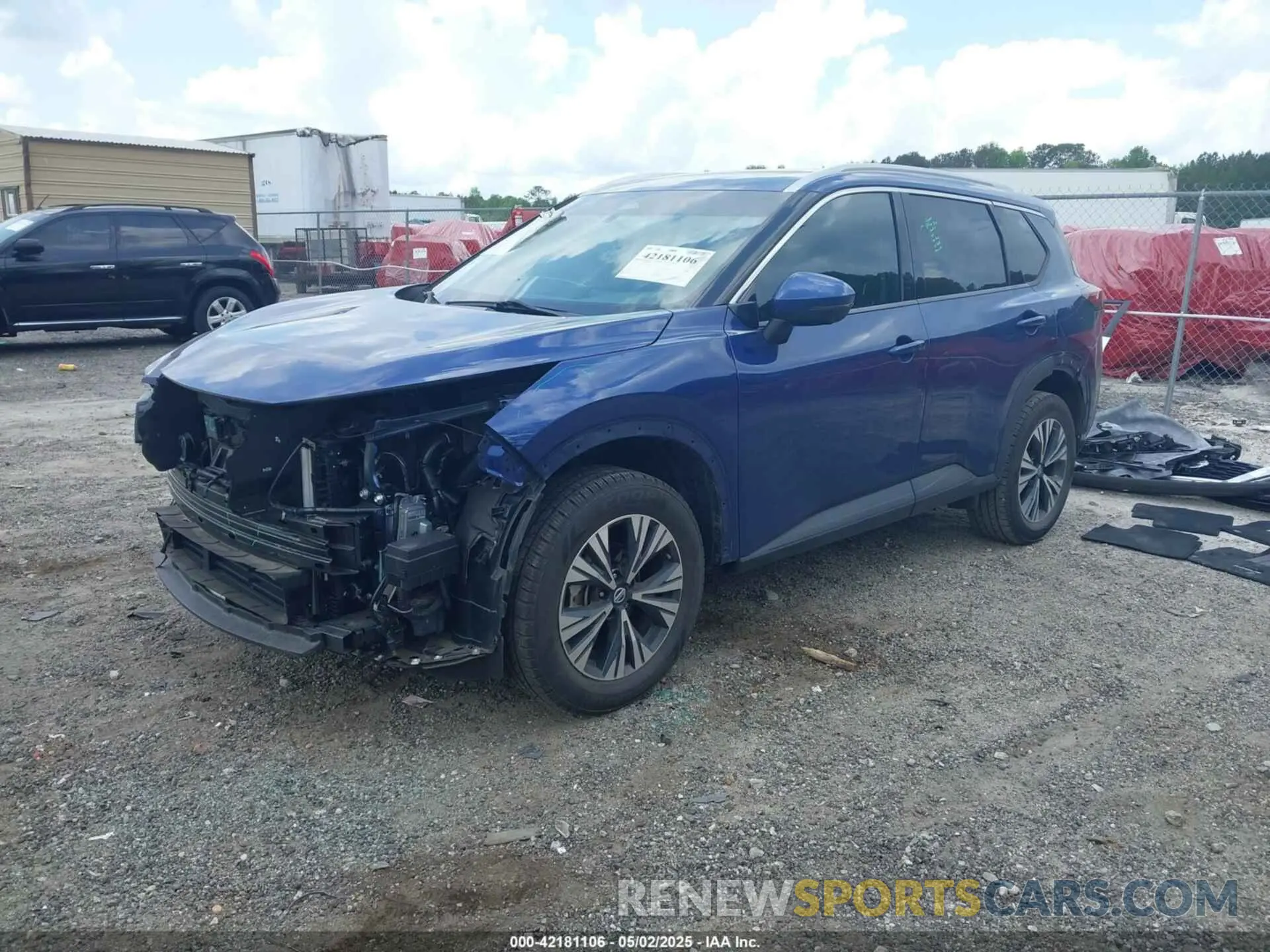 2 fotografías del automóvil dañado 5N1AT3BA6MC810252 NISSAN ROGUE 2021
