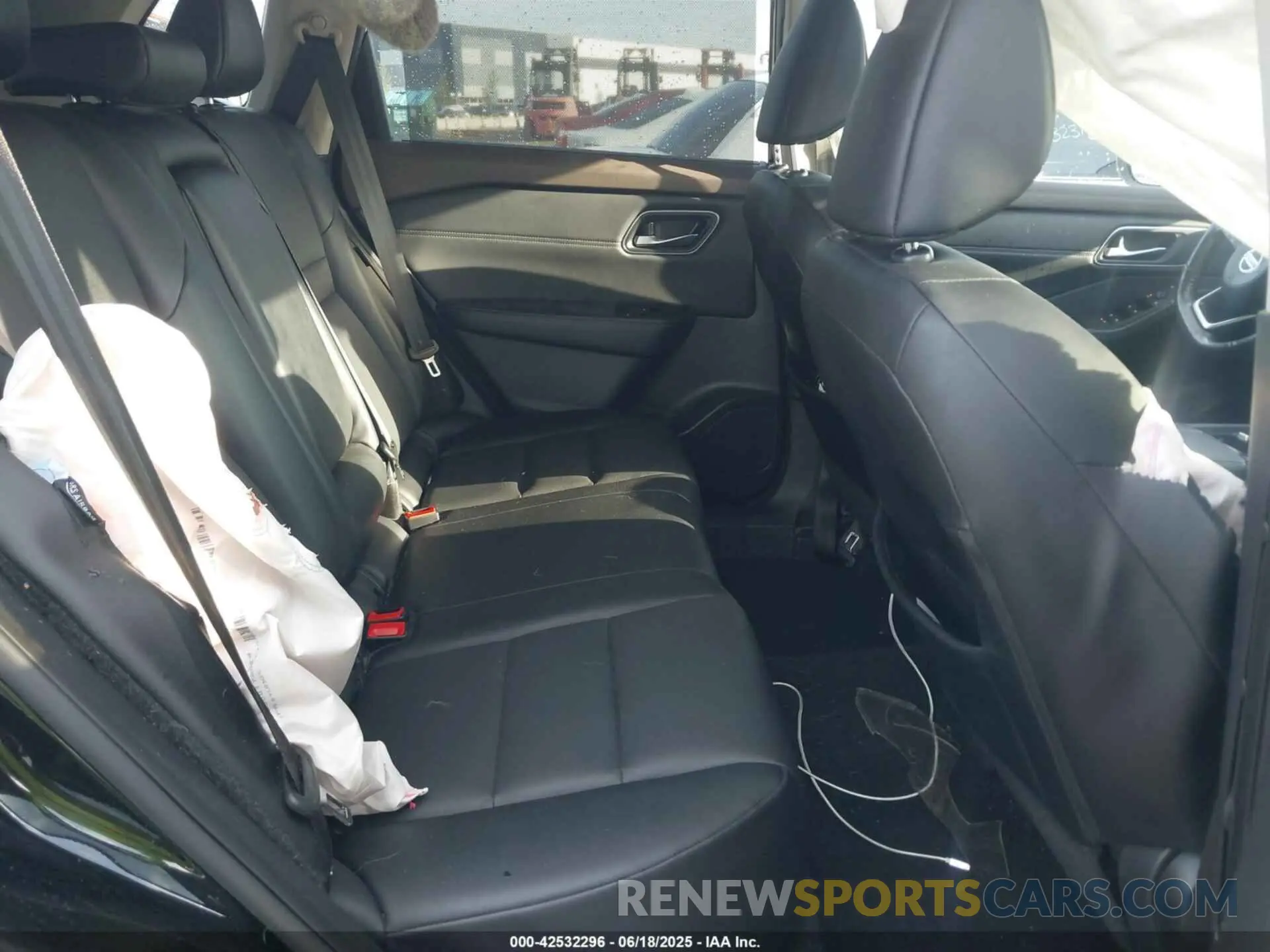 8 fotografías del automóvil dañado 5N1AT3BA7MC706935 NISSAN ROGUE 2021