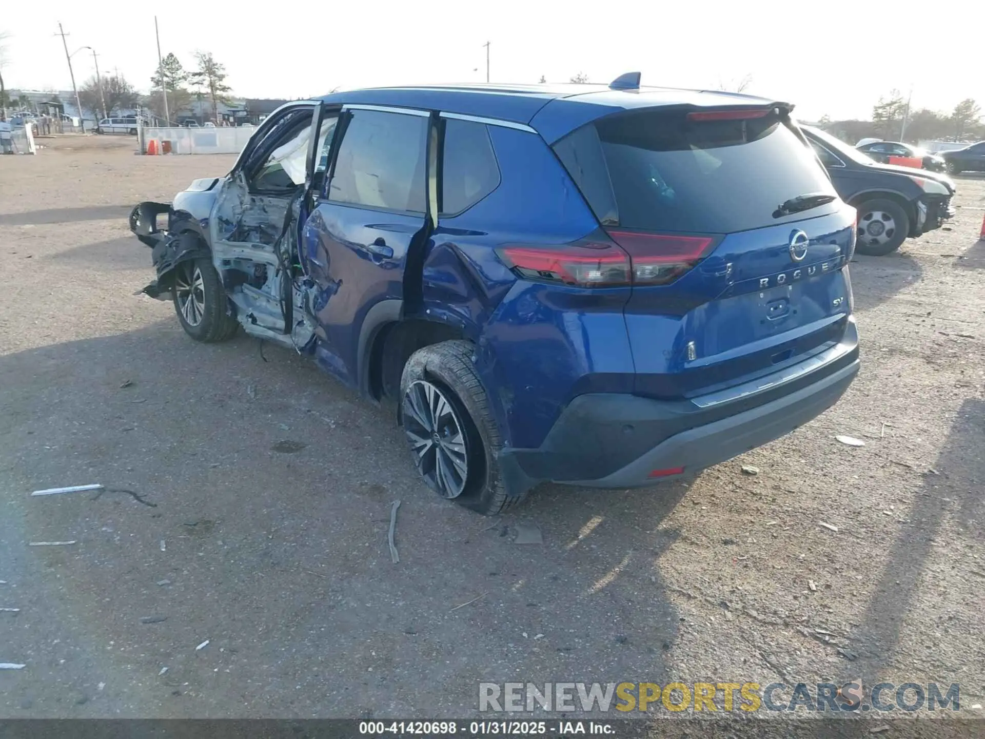 3 fotografías del automóvil dañado 5N1AT3BA8MC822161 NISSAN ROGUE 2021