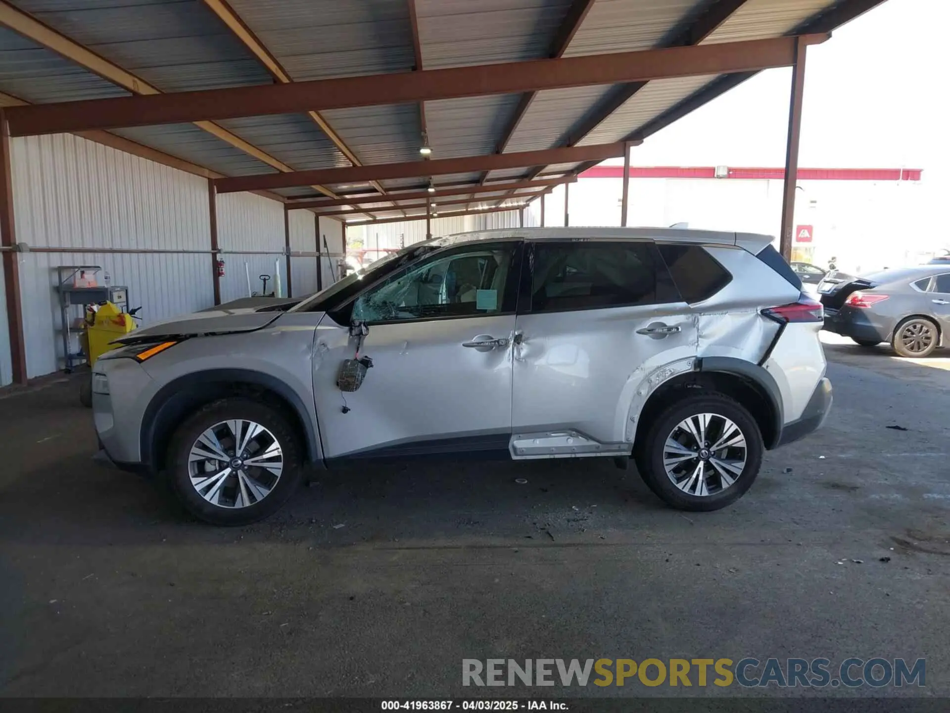 15 fotografías del automóvil dañado 5N1AT3BB6MC767914 NISSAN ROGUE 2021