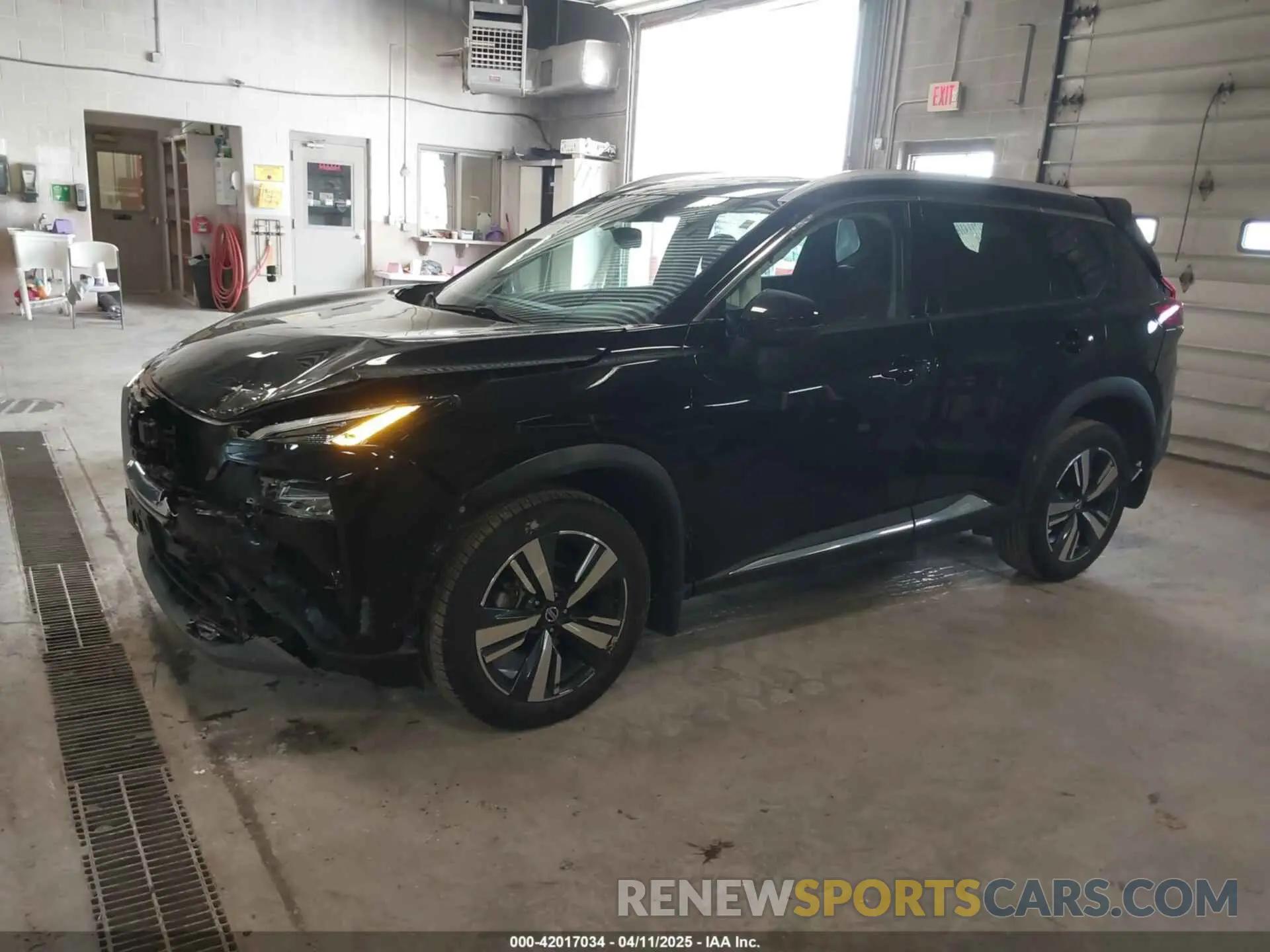 2 fotografías del automóvil dañado 5N1AT3CB4MC748924 NISSAN ROGUE 2021