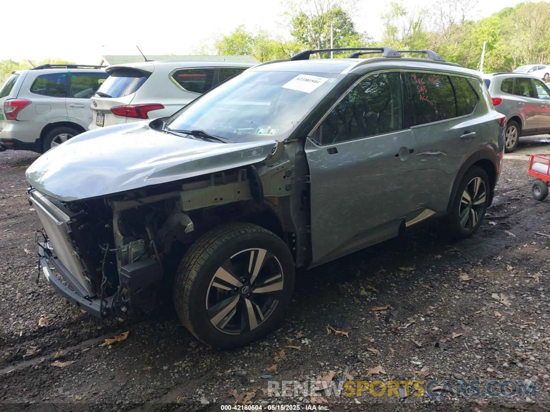 2 fotografías del automóvil dañado 5N1AT3CB9MC775844 NISSAN ROGUE 2021