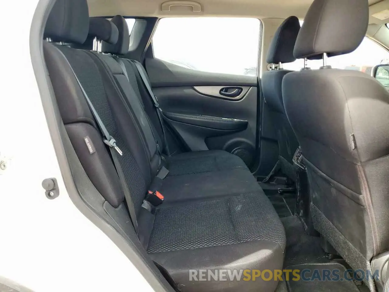 10 fotografías del automóvil dañado JN1BJ1AV6MW306681 NISSAN ROGUE 2021