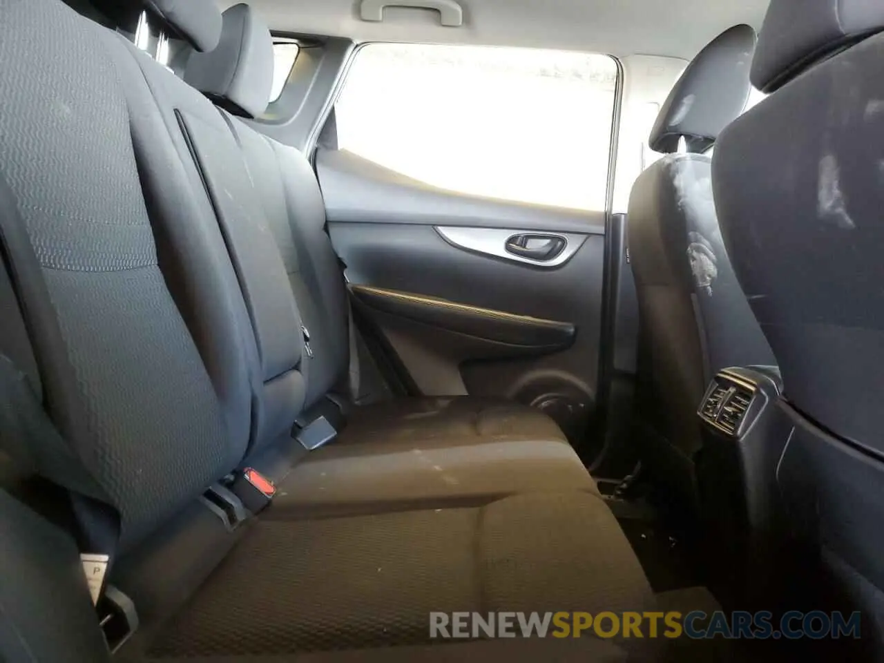 11 fotografías del automóvil dañado JN1BJ1AV8MW562661 NISSAN ROGUE 2021