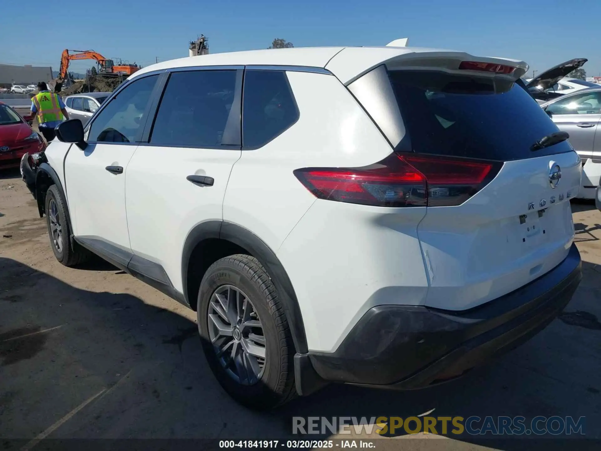 3 fotografías del automóvil dañado JN8AT3AA8MW006088 NISSAN ROGUE 2021