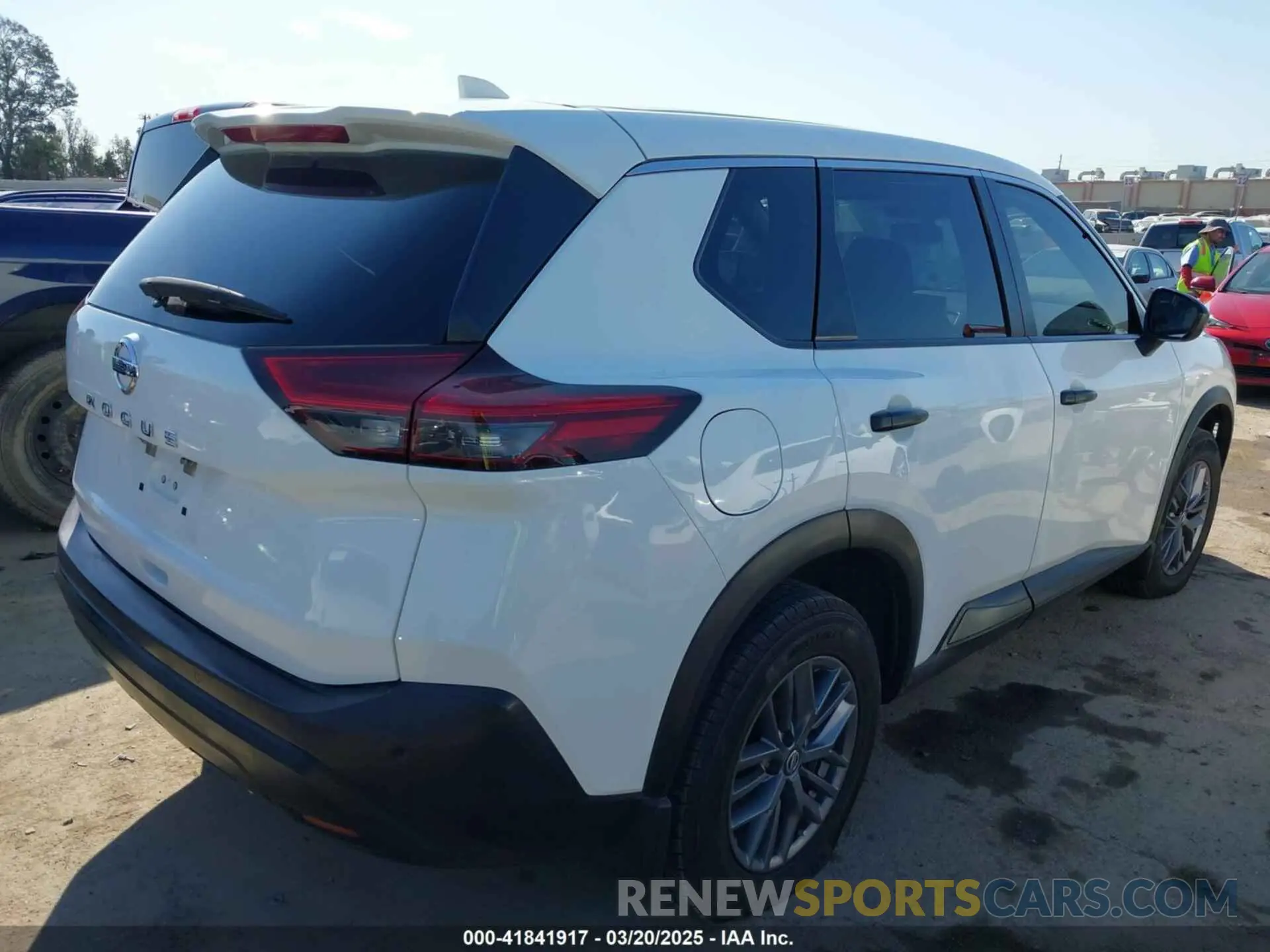 4 fotografías del automóvil dañado JN8AT3AA8MW006088 NISSAN ROGUE 2021