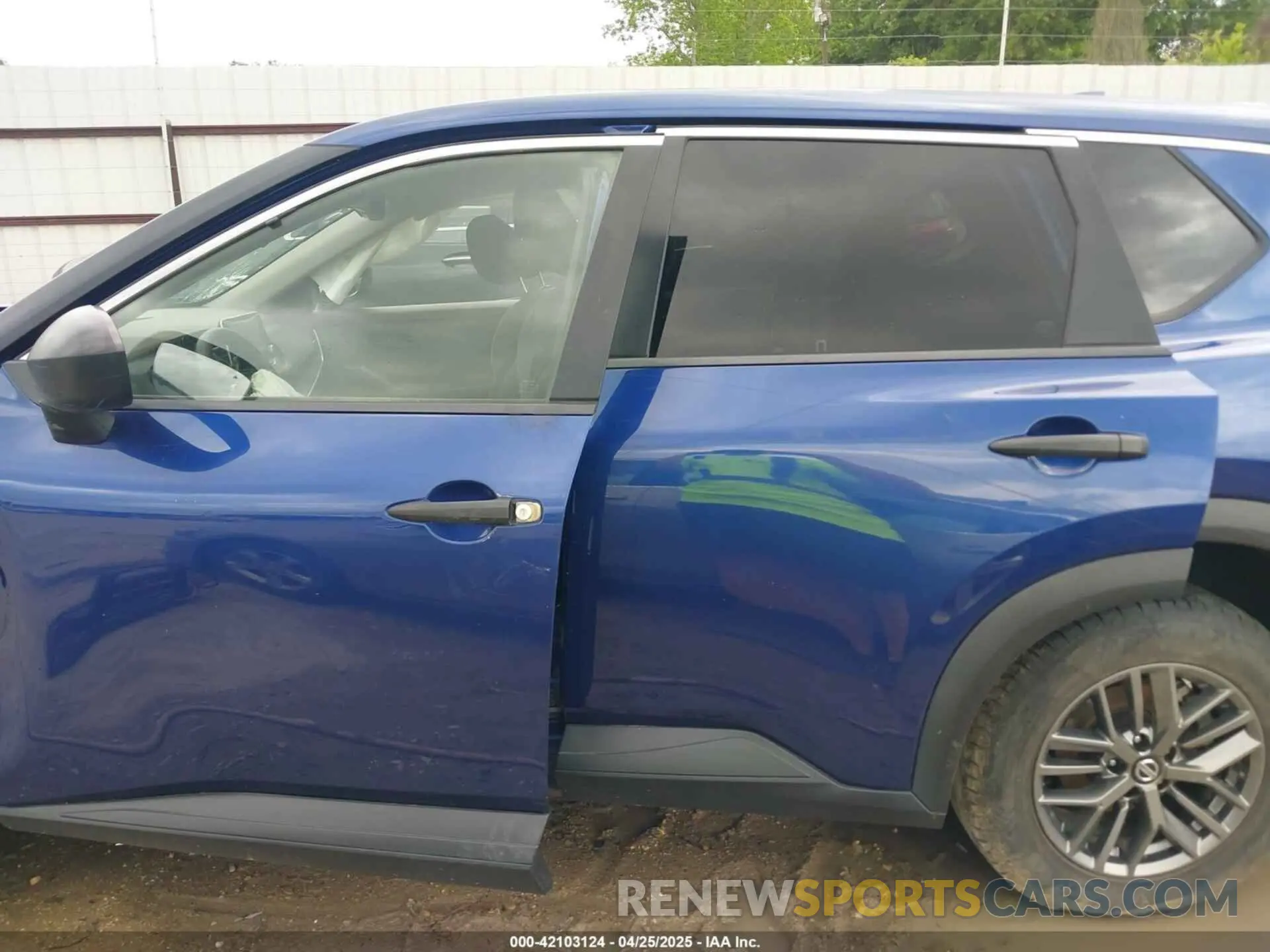 15 fotografías del automóvil dañado JN8AT3AA9MW011980 NISSAN ROGUE 2021