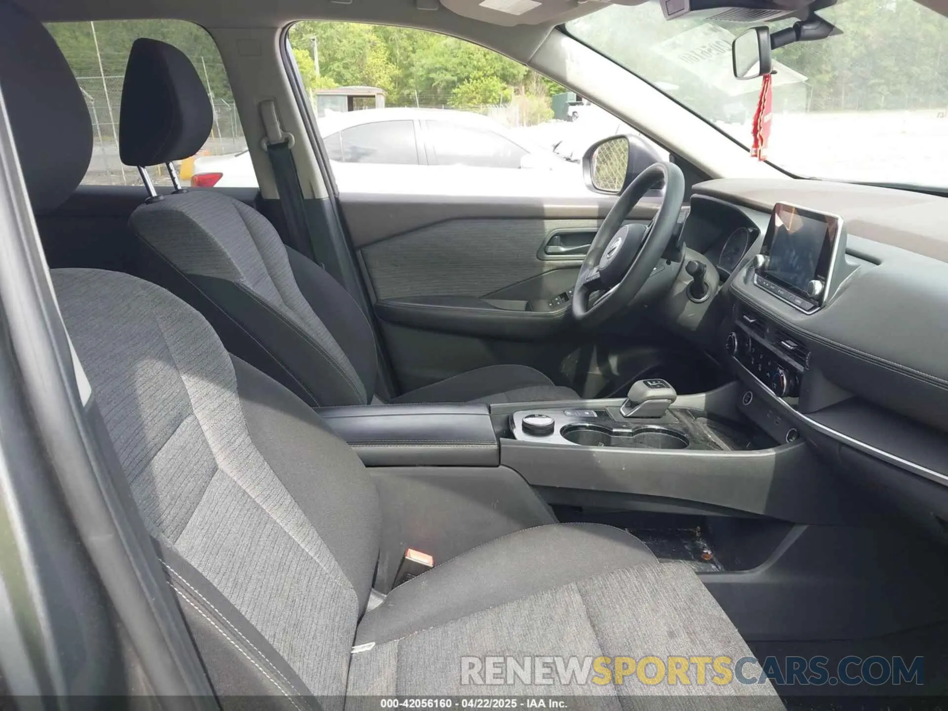 5 fotografías del automóvil dañado JN8AT3AB4MW200867 NISSAN ROGUE 2021