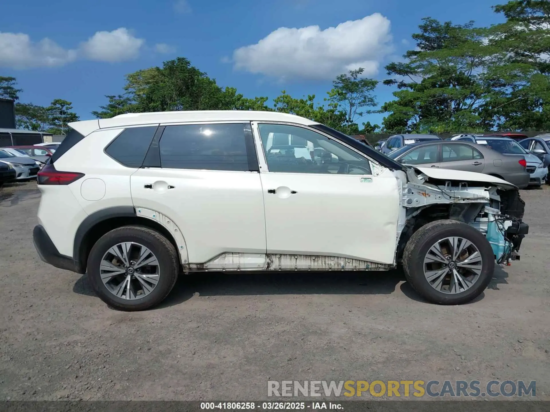 14 fotografías del automóvil dañado JN8AT3BA1MW018081 NISSAN ROGUE 2021