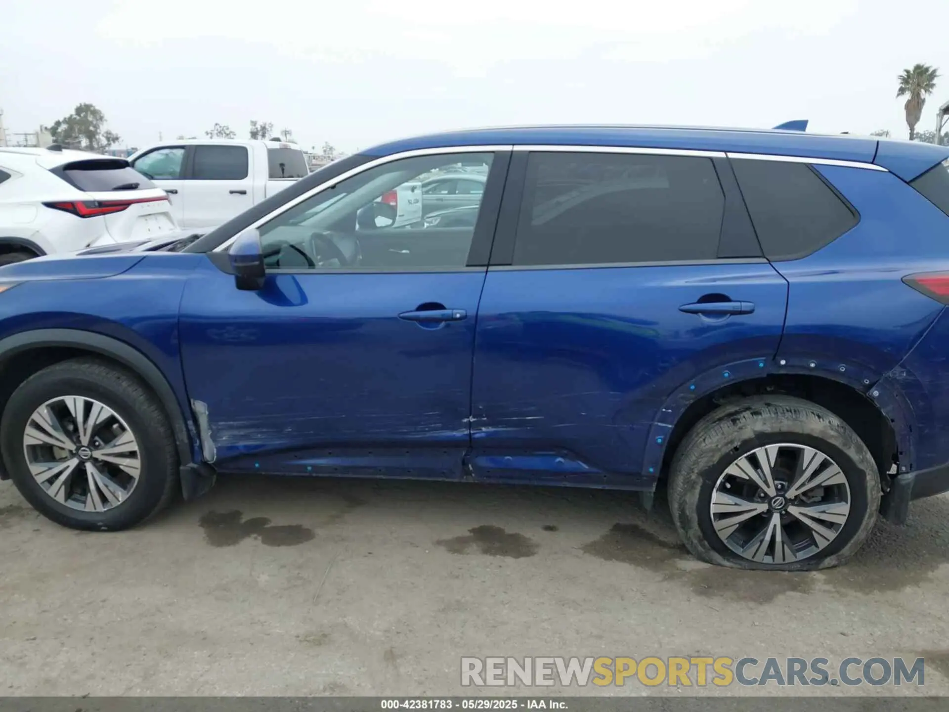 14 fotografías del automóvil dañado JN8AT3BA3MW011570 NISSAN ROGUE 2021