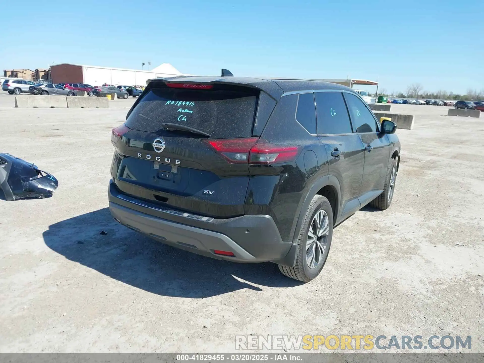 4 fotografías del automóvil dañado JN8AT3BA7MW021938 NISSAN ROGUE 2021
