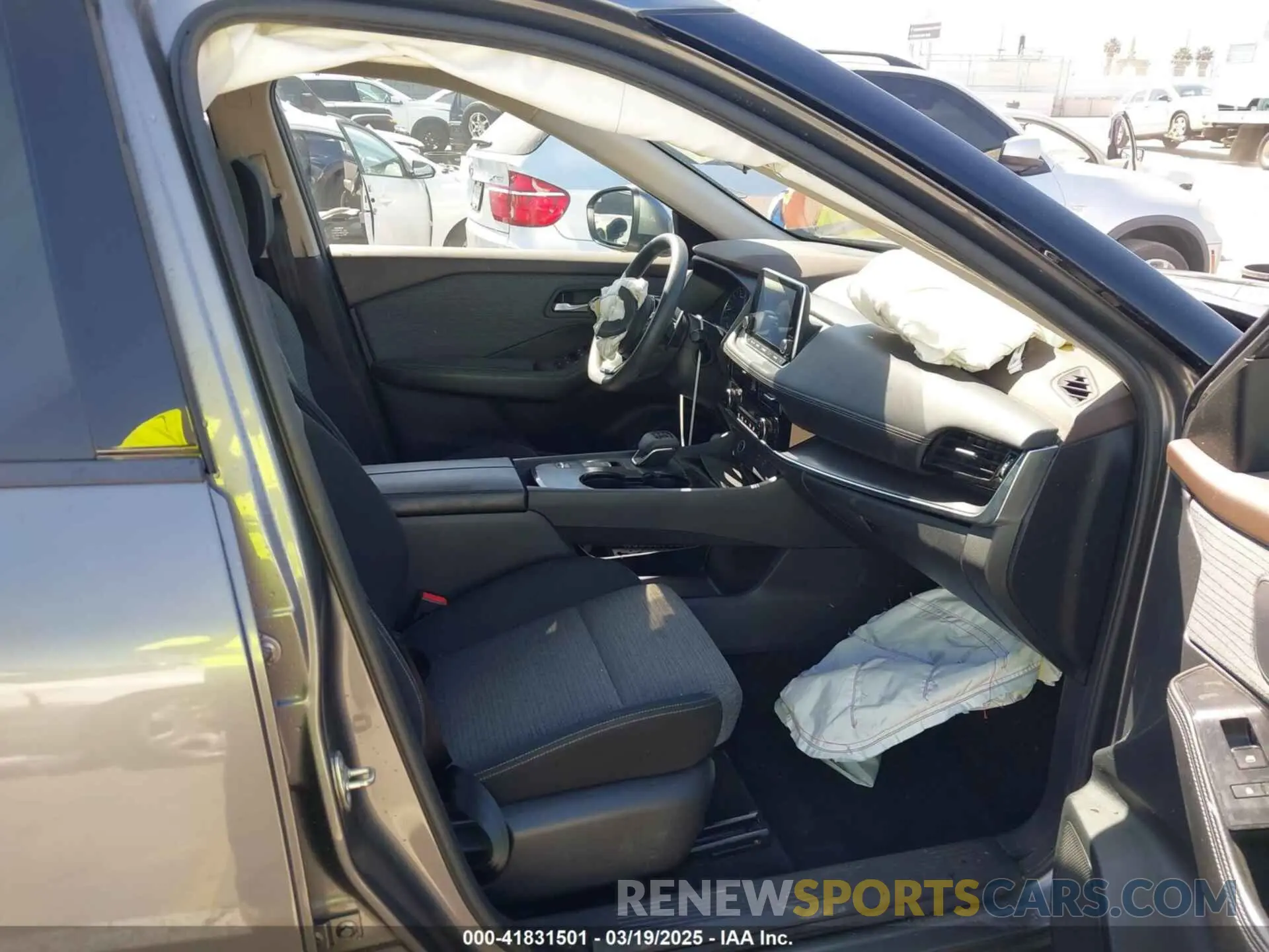 5 fotografías del automóvil dañado JN8AT3BA8MW018045 NISSAN ROGUE 2021