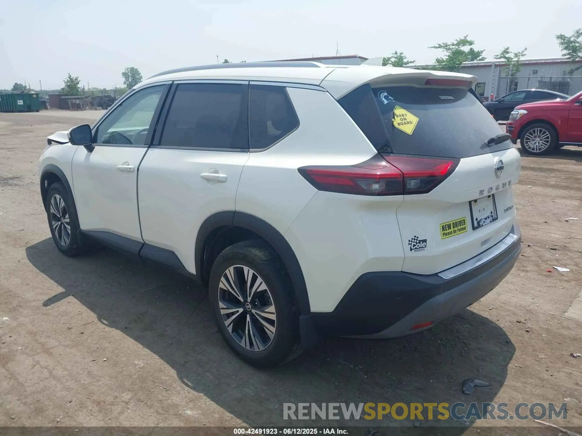 3 fotografías del automóvil dañado JN8AT3BB1MW233209 NISSAN ROGUE 2021