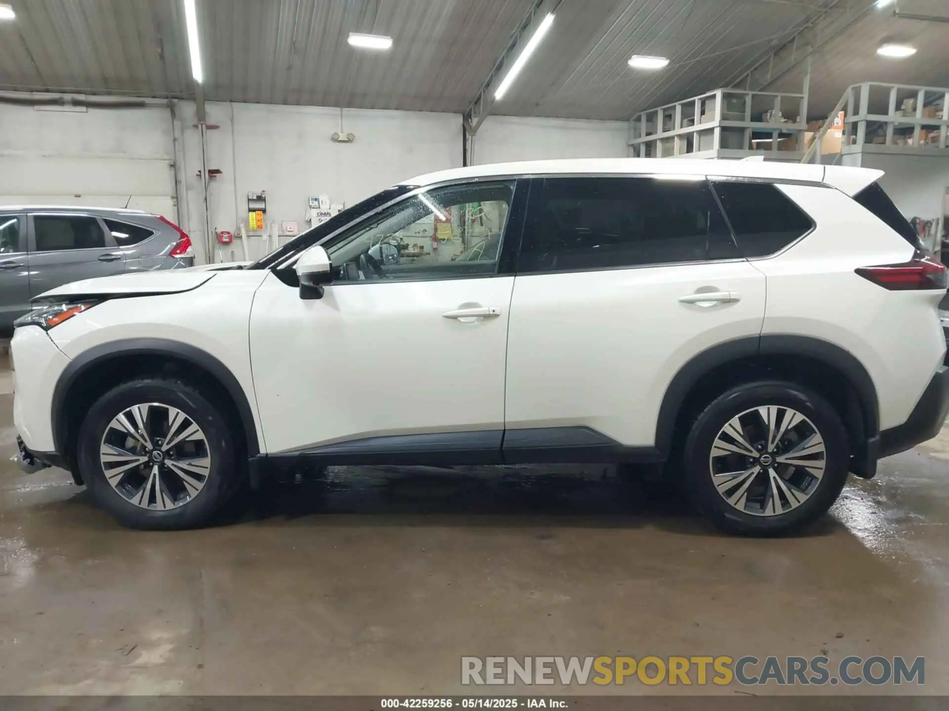 14 fotografías del automóvil dañado JN8AT3BB3MW210000 NISSAN ROGUE 2021