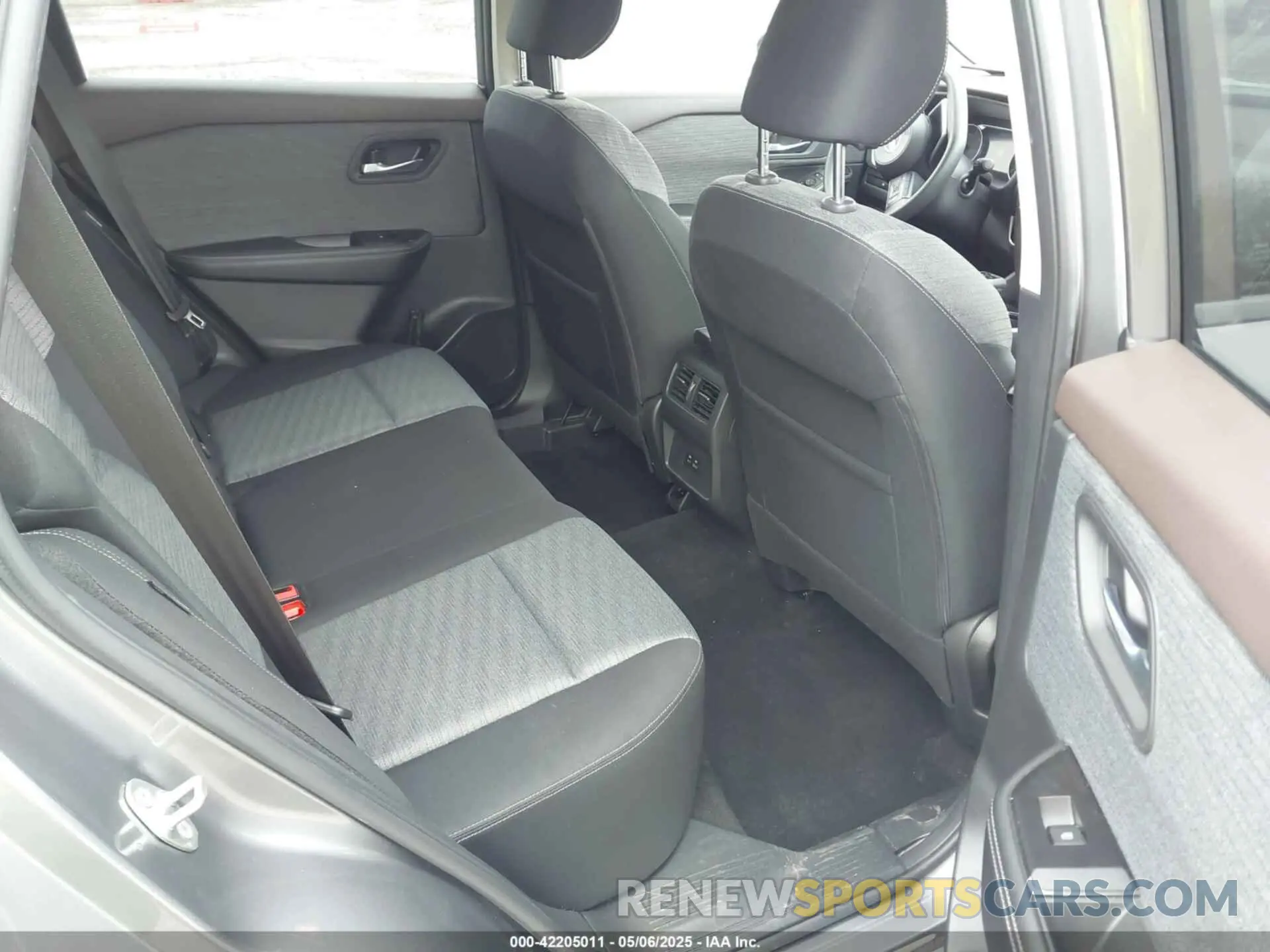 8 fotografías del automóvil dañado JN8AT3BBXMW205344 NISSAN ROGUE 2021