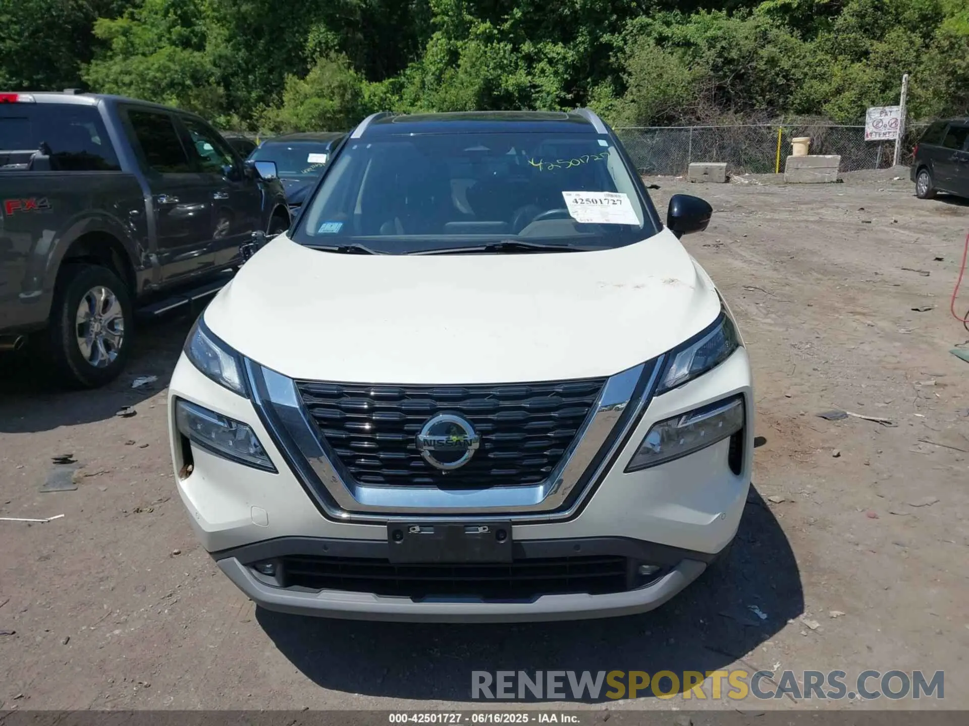 13 fotografías del automóvil dañado JN8AT3CB4MW201885 NISSAN ROGUE 2021
