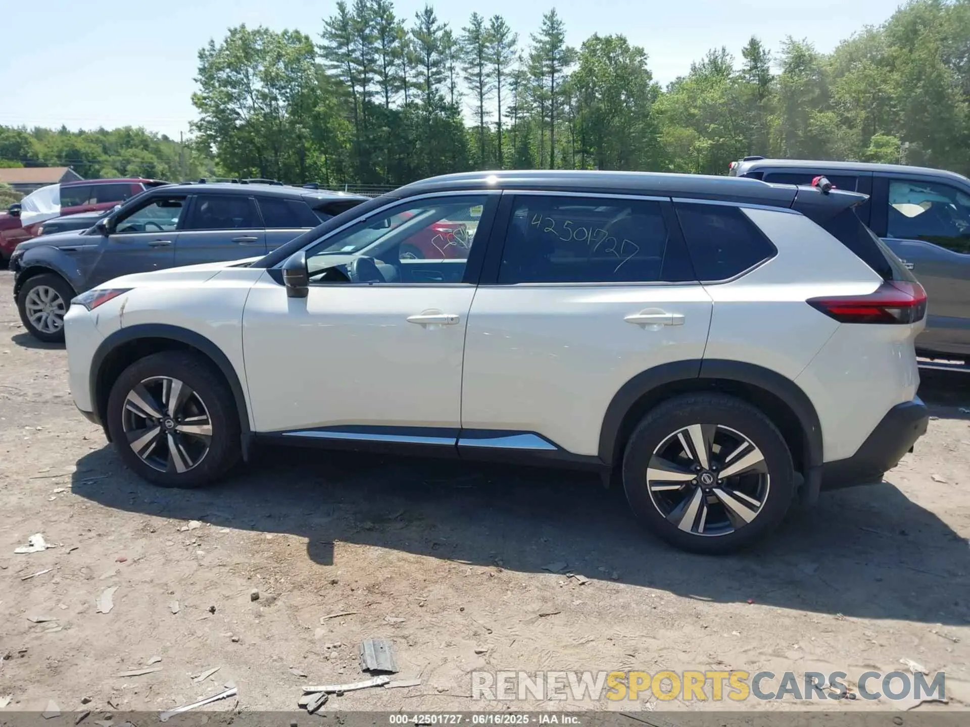 15 fotografías del automóvil dañado JN8AT3CB4MW201885 NISSAN ROGUE 2021