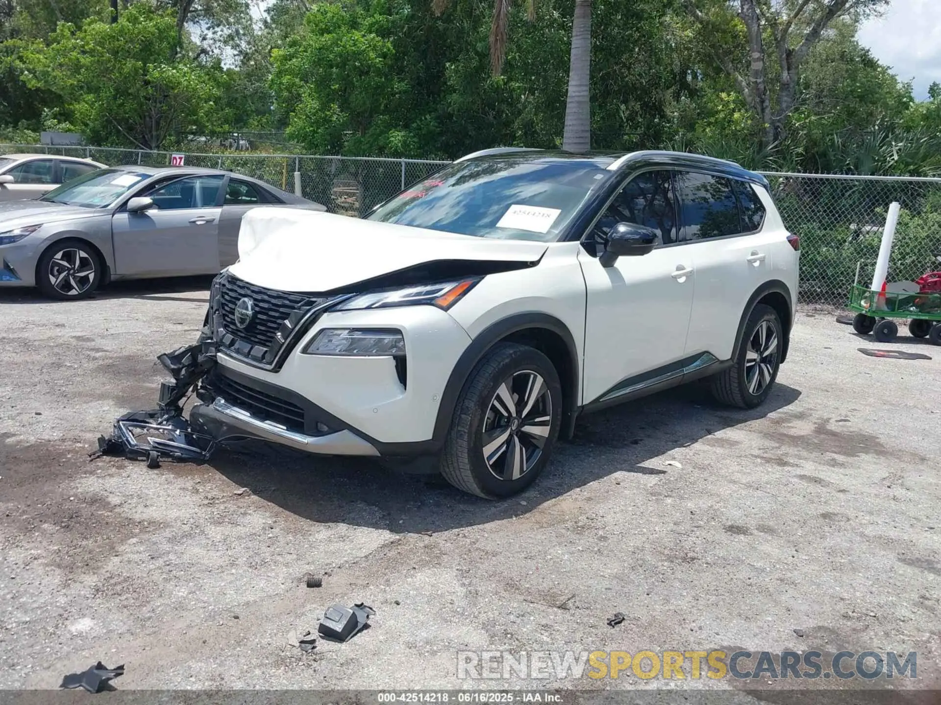 2 fotografías del automóvil dañado JN8AT3DD5MW321758 NISSAN ROGUE 2021