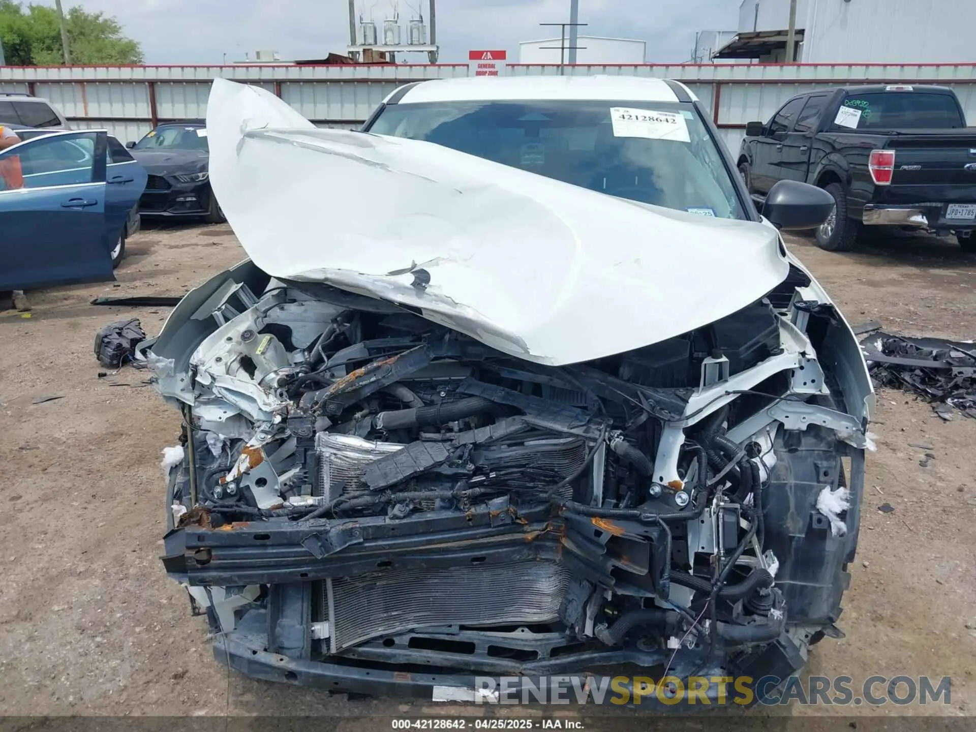 13 fotografías del automóvil dañado 5N1BT3AA2NC714237 NISSAN ROGUE 2022