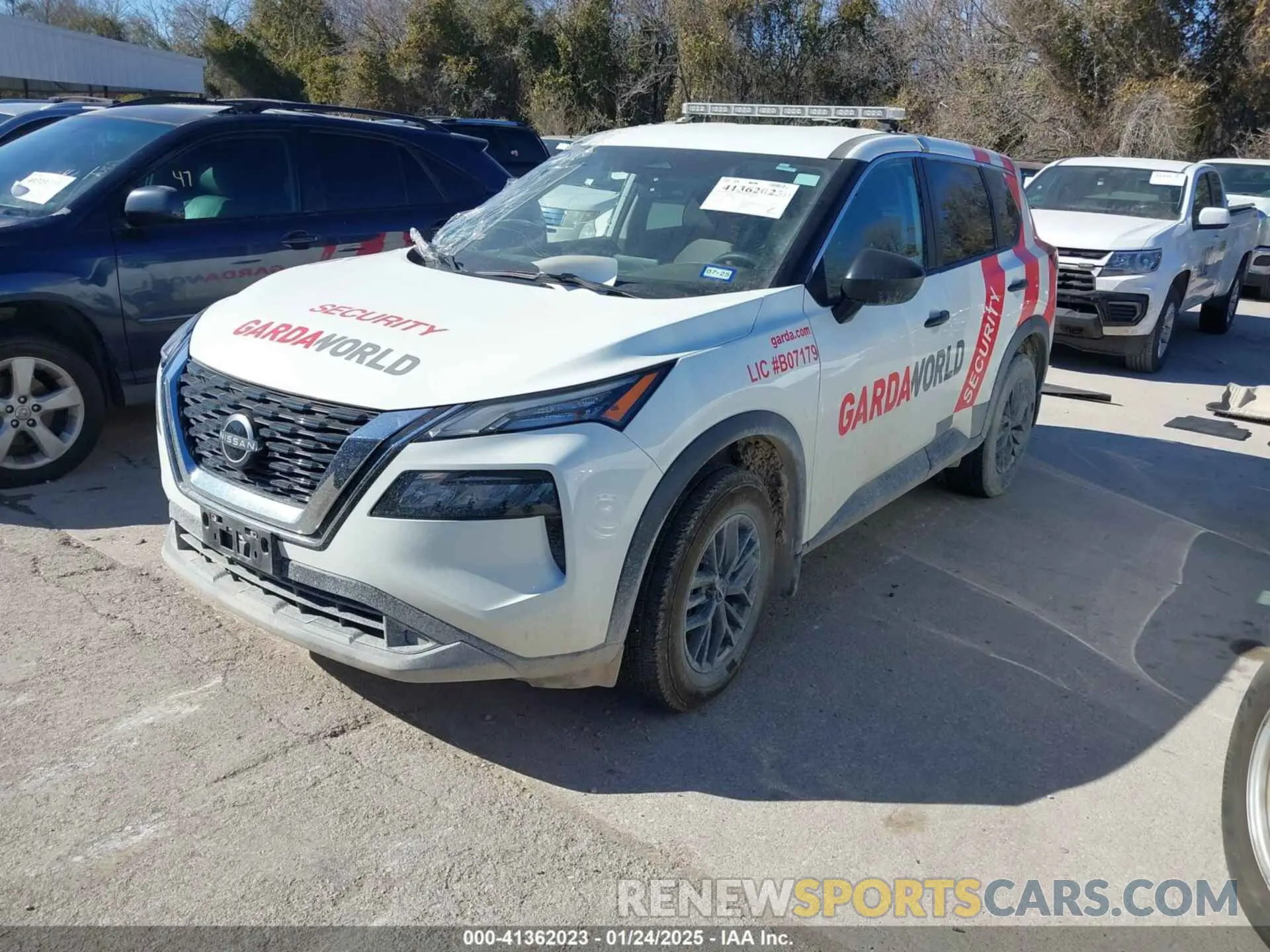 2 fotografías del automóvil dañado 5N1BT3AA7NC710863 NISSAN ROGUE 2022