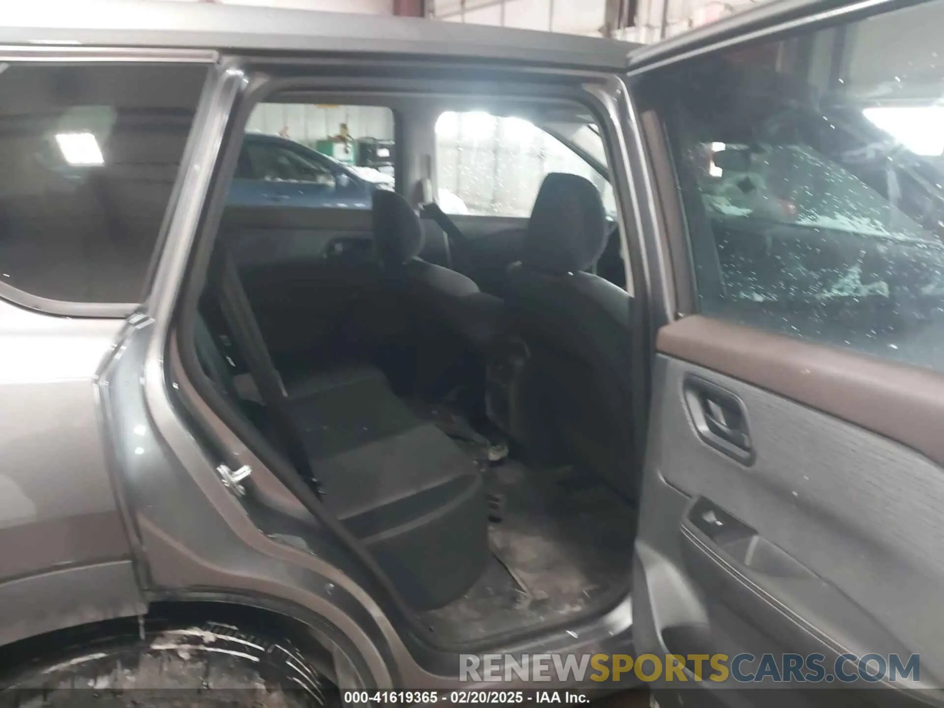 8 fotografías del automóvil dañado 5N1BT3AB3NC686277 NISSAN ROGUE 2022