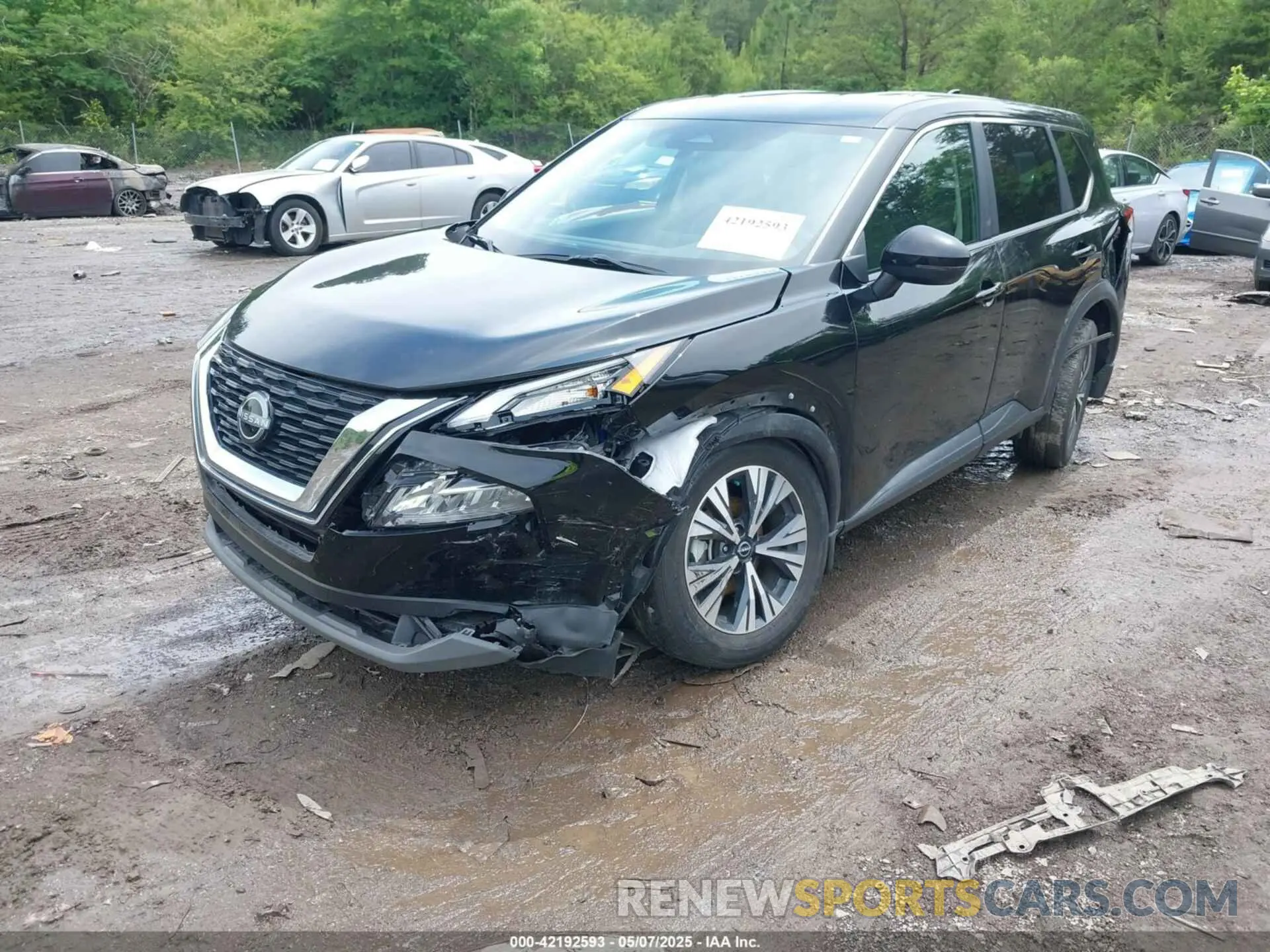 2 fotografías del automóvil dañado 5N1BT3BA0NC727566 NISSAN ROGUE 2022