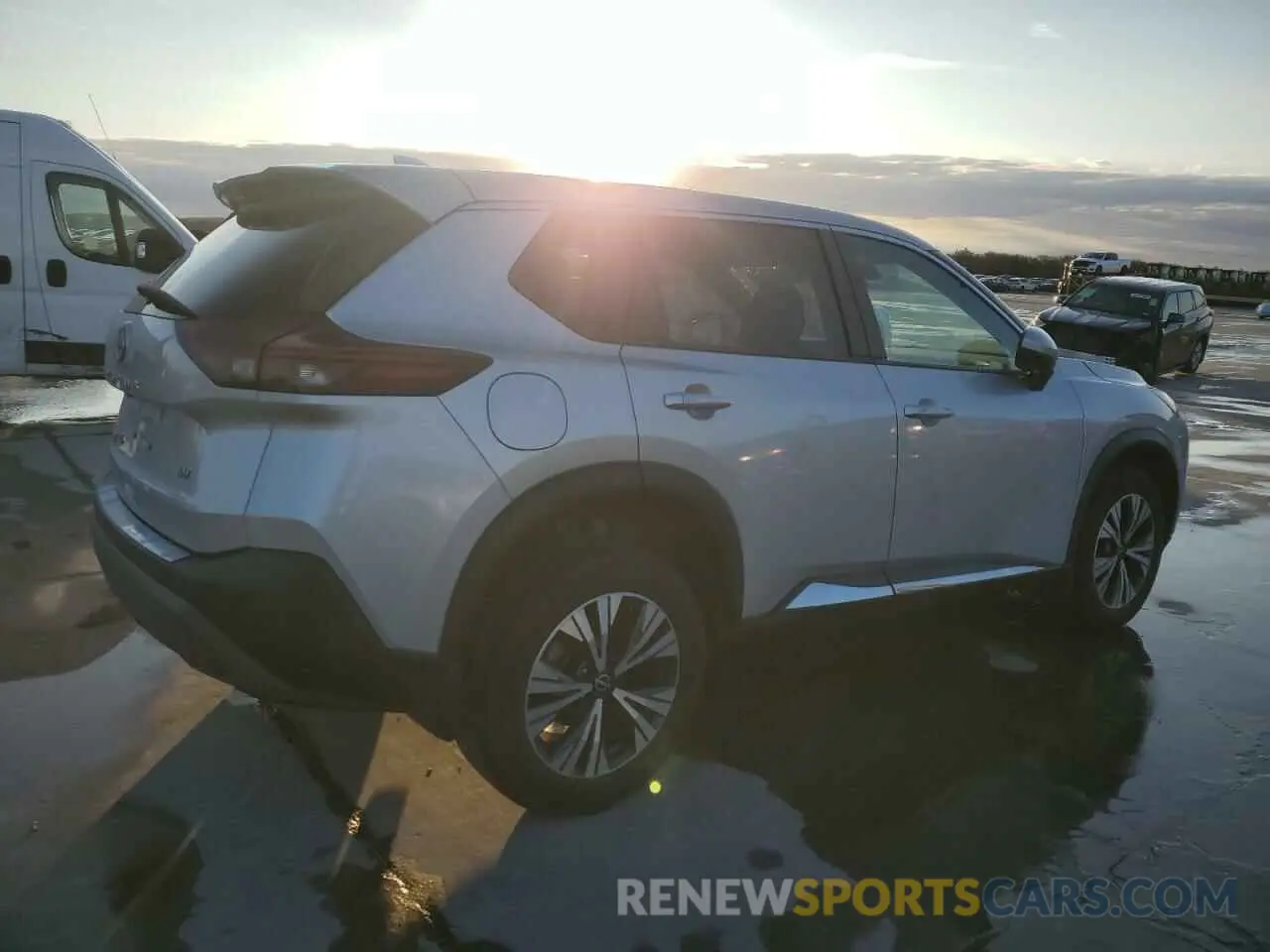 3 fotografías del automóvil dañado 5N1BT3BA2NC677897 NISSAN ROGUE 2022