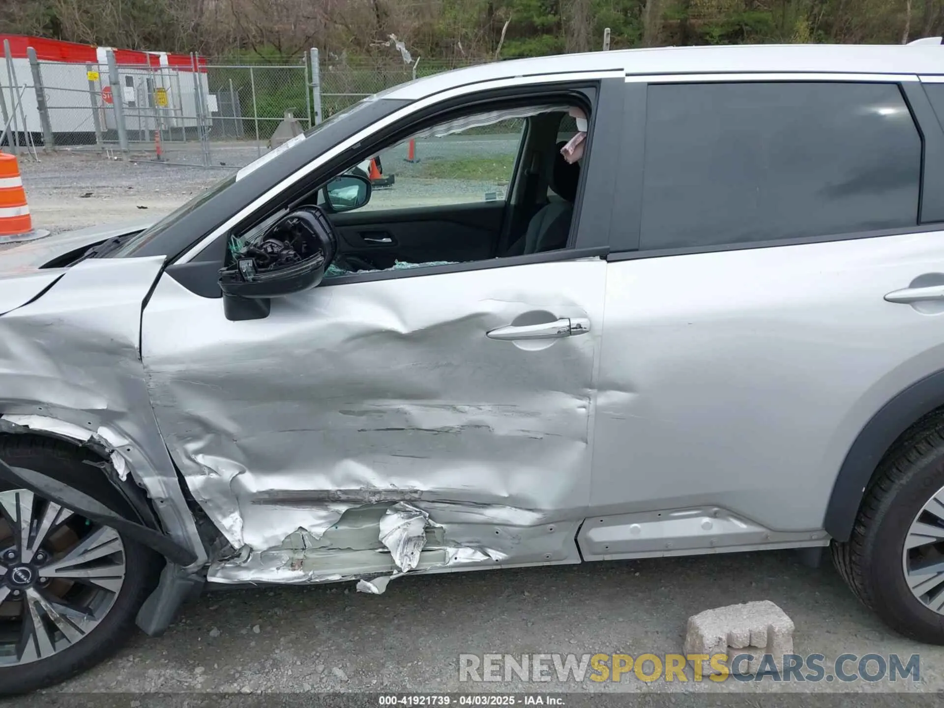 18 fotografías del automóvil dañado 5N1BT3BA2NC681562 NISSAN ROGUE 2022