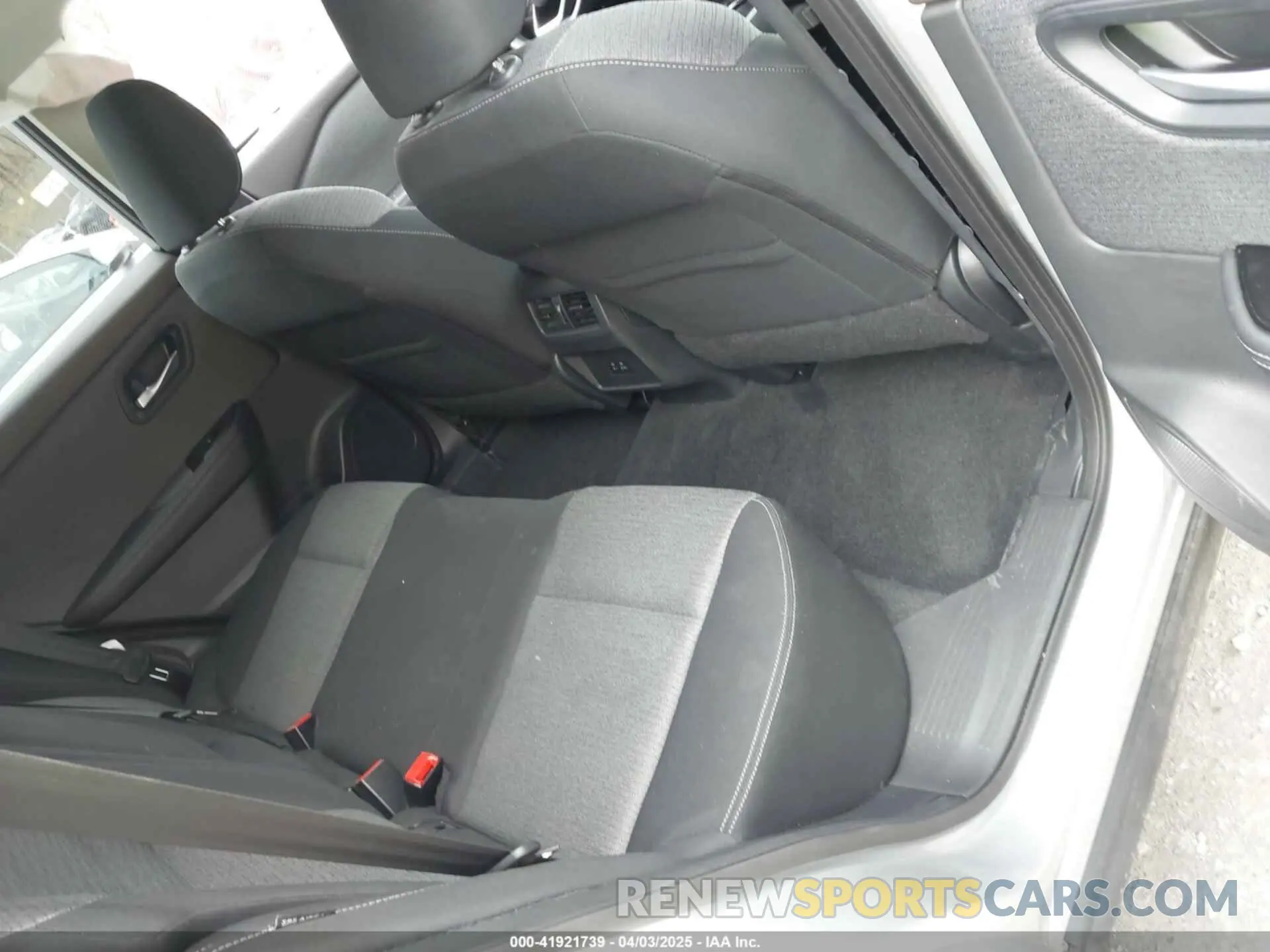 8 fotografías del automóvil dañado 5N1BT3BA2NC681562 NISSAN ROGUE 2022